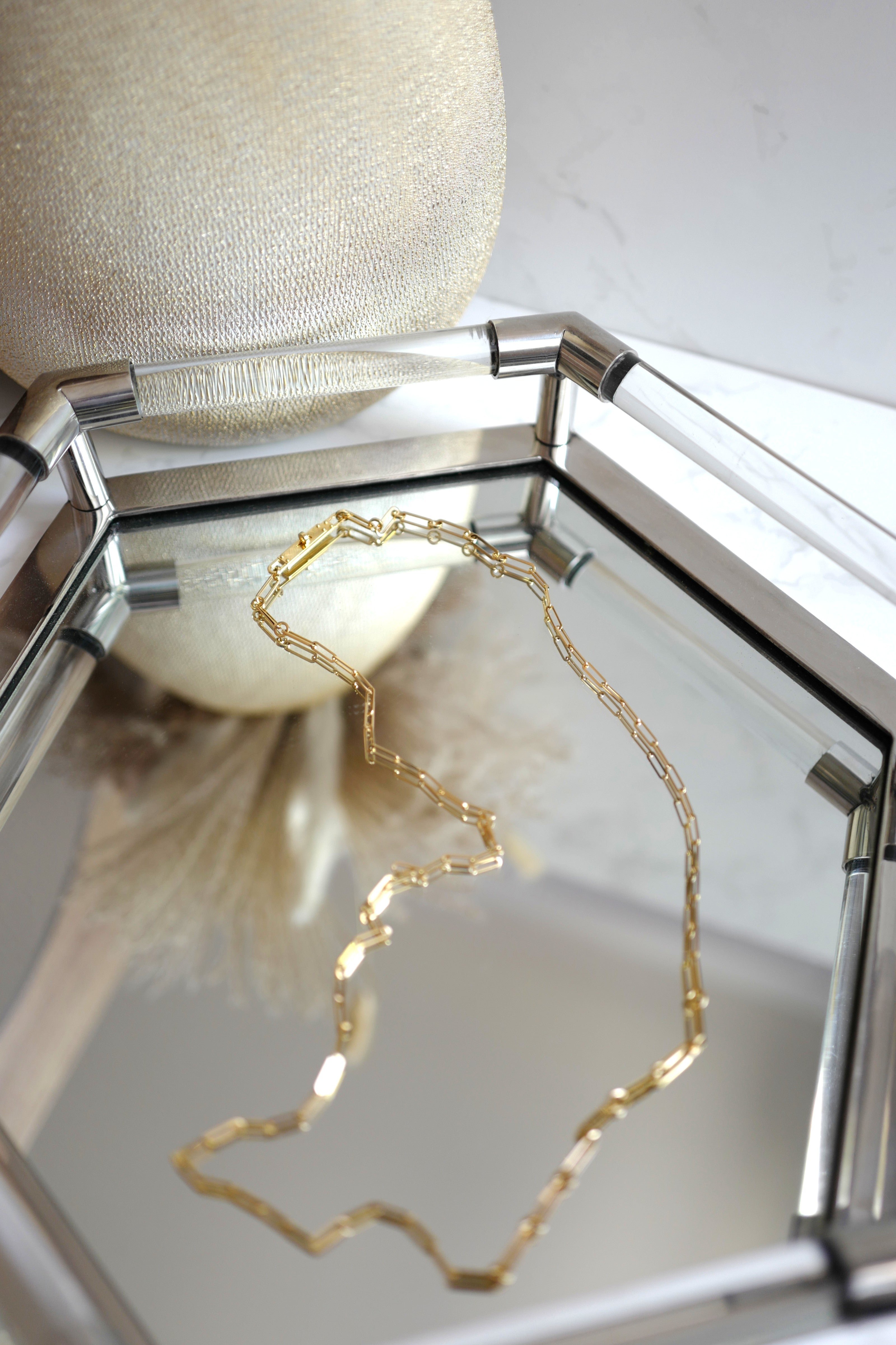 Brand NEW Hermès Kelly Long Chaine Necklace in Gold, New Model