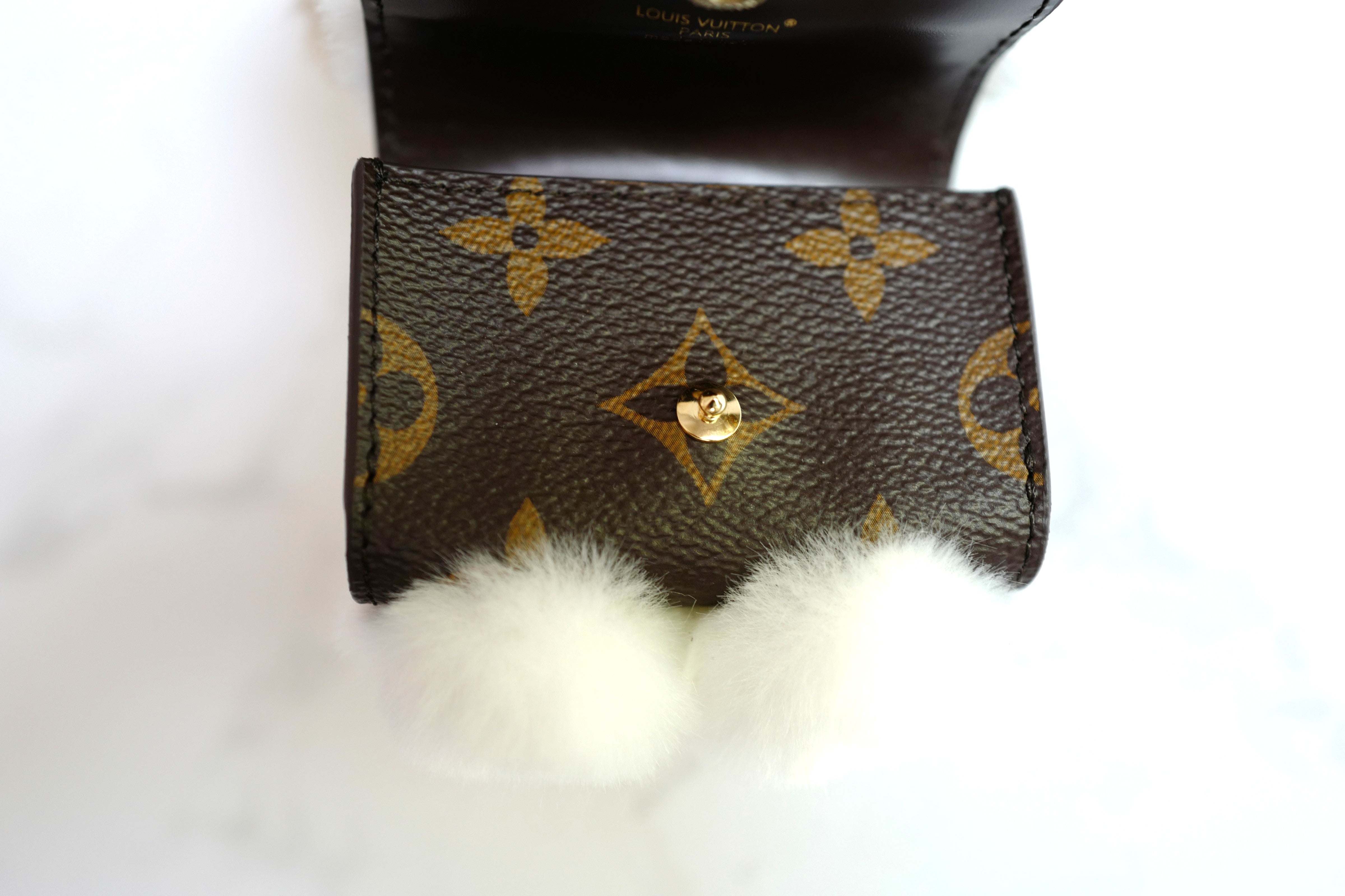 Brand New Louis Vuitton Vivienne Bag Charm in Beige/Monogram GHW With Pockets