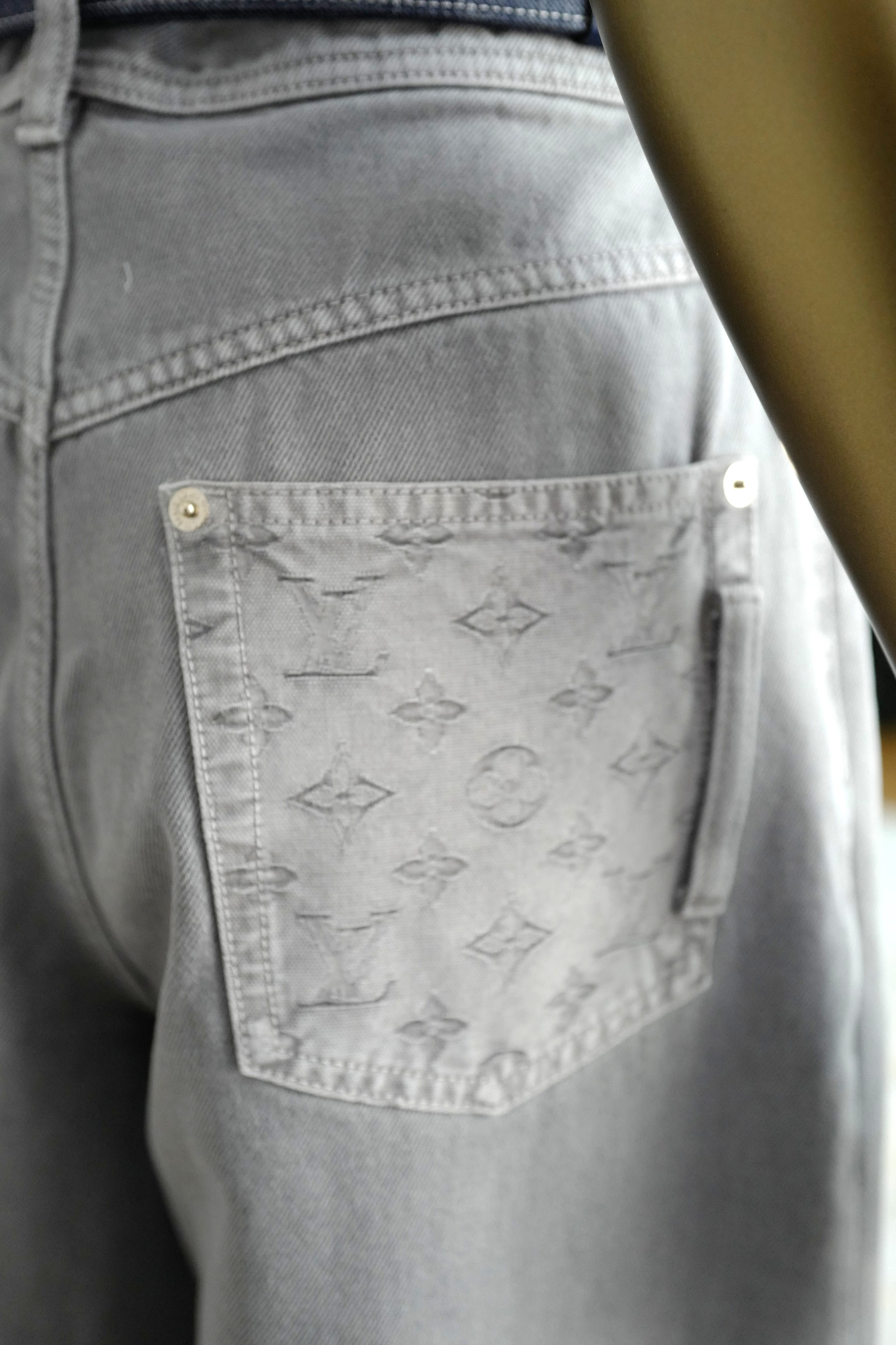 Brand New Louis Vuitton Nautical Denim Pleat Pants Gris Size 38