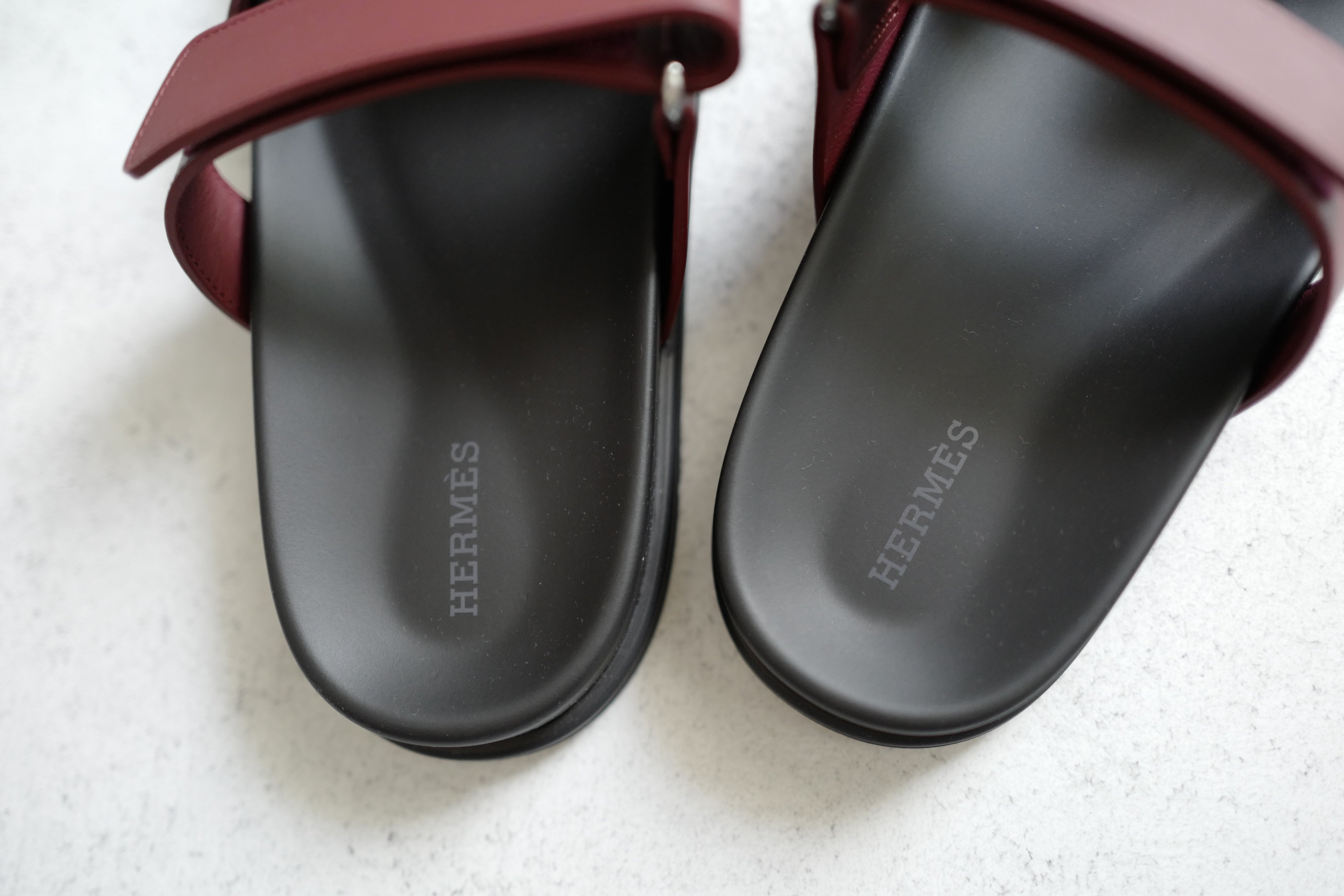 BNIB Hermès Chypre Sandals Rouge H Calfskin Leather Size 39