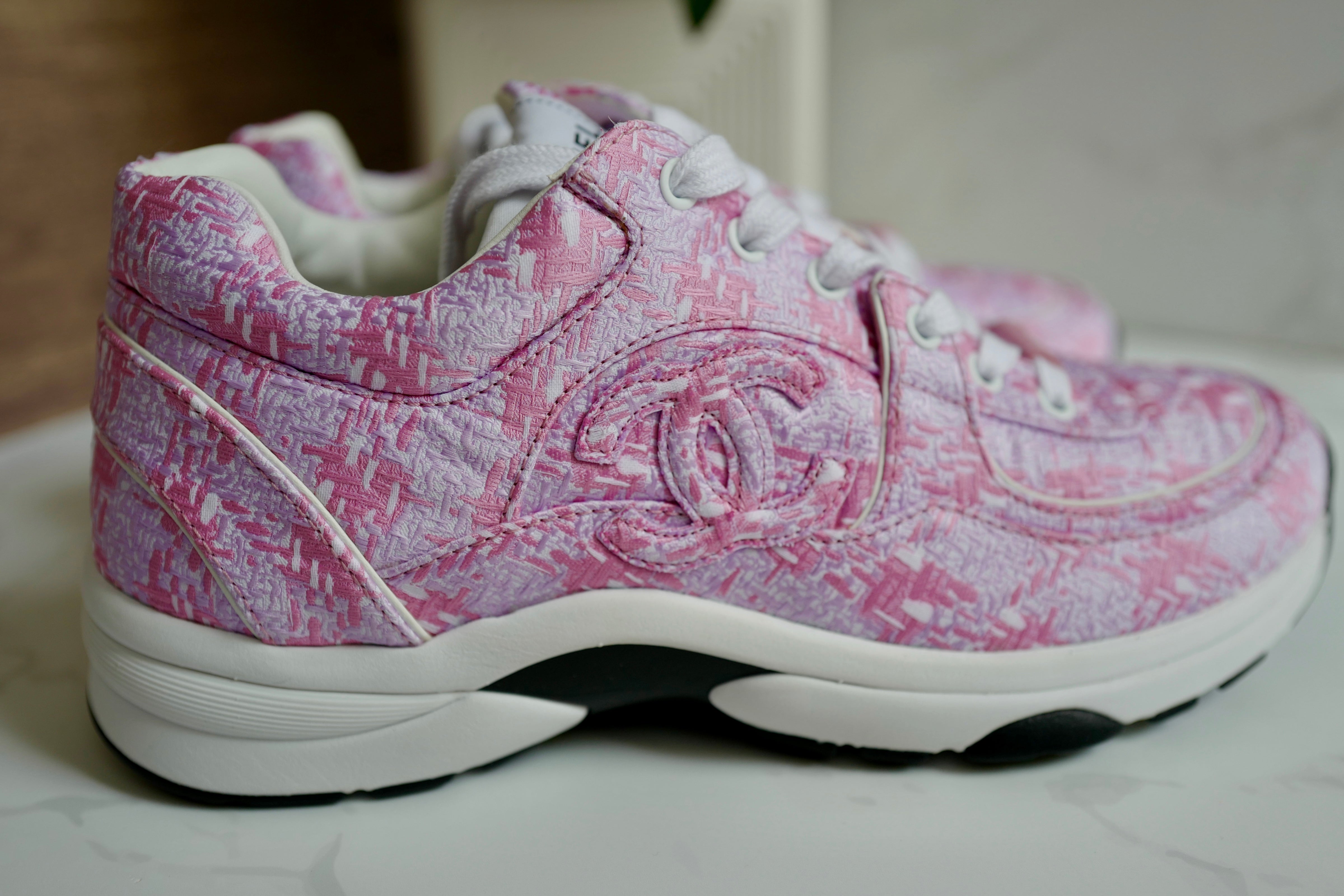 BNIB Chanel 24 Interlocking CC Logo Tweed Chunky Sneakers size 38