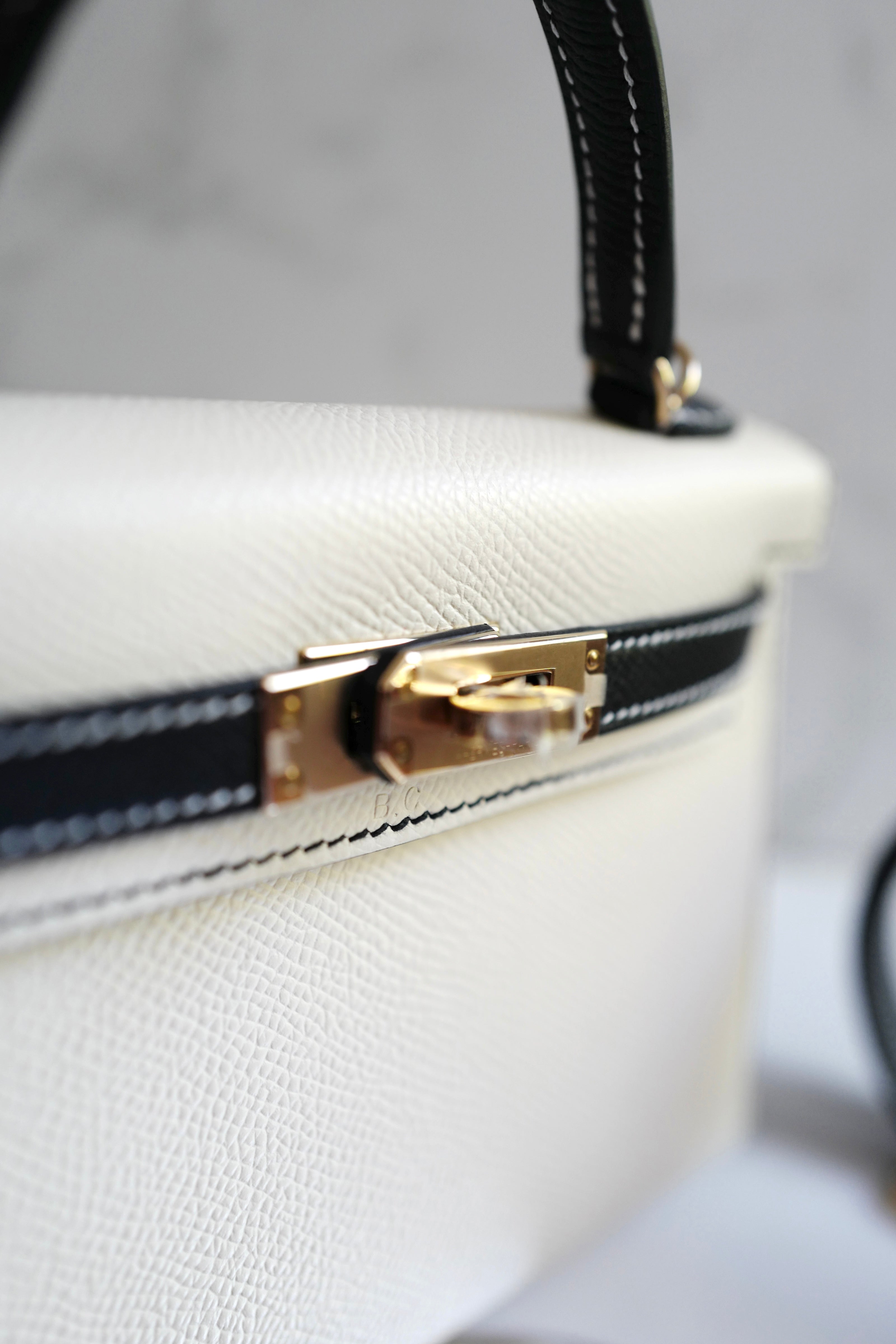 New Hermes Mini kelly 20 HSS Craie/Noir Black Epsom Permabrass HW 2023 Complete