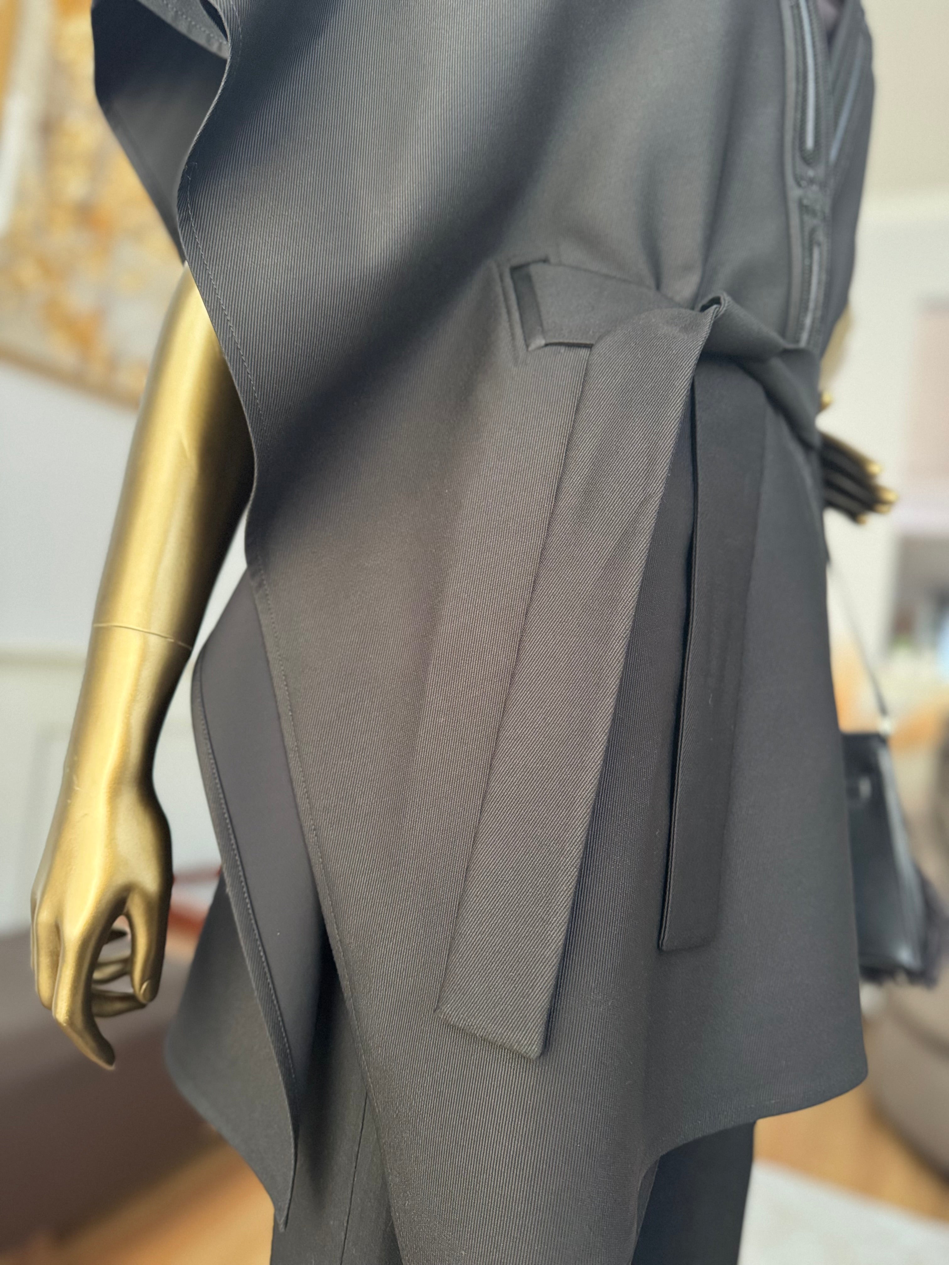NEW Hermes Embroidered Long Poncho Vest Size 34 Noir Black Over $7K Retail
