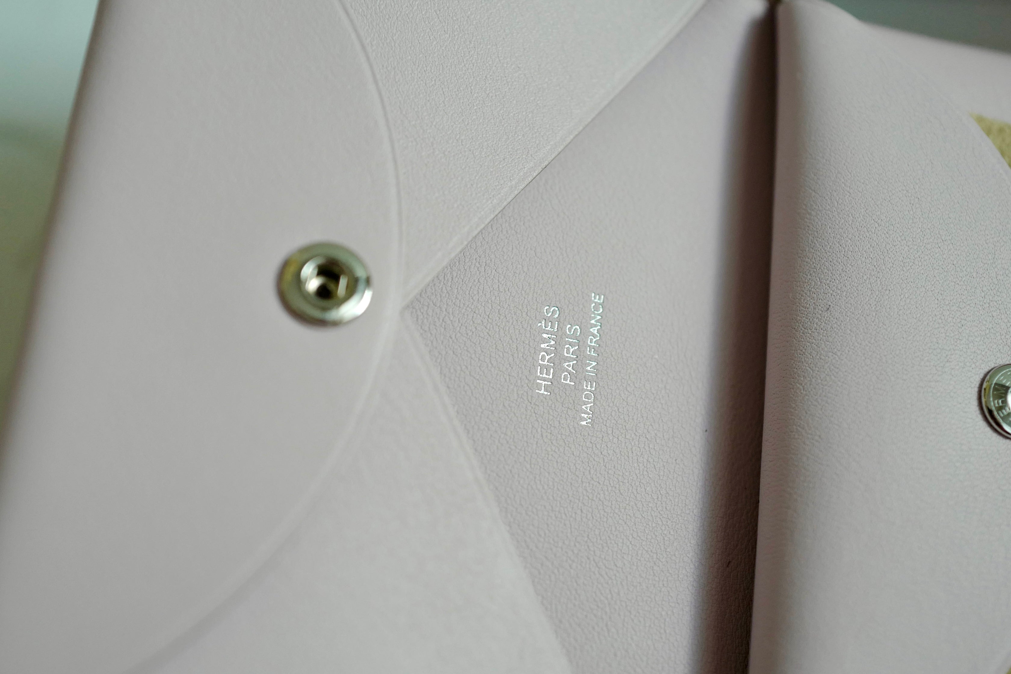 BNIB Hermes Calvi Duo in Spring Owl Veau Swift Card Holder PHW