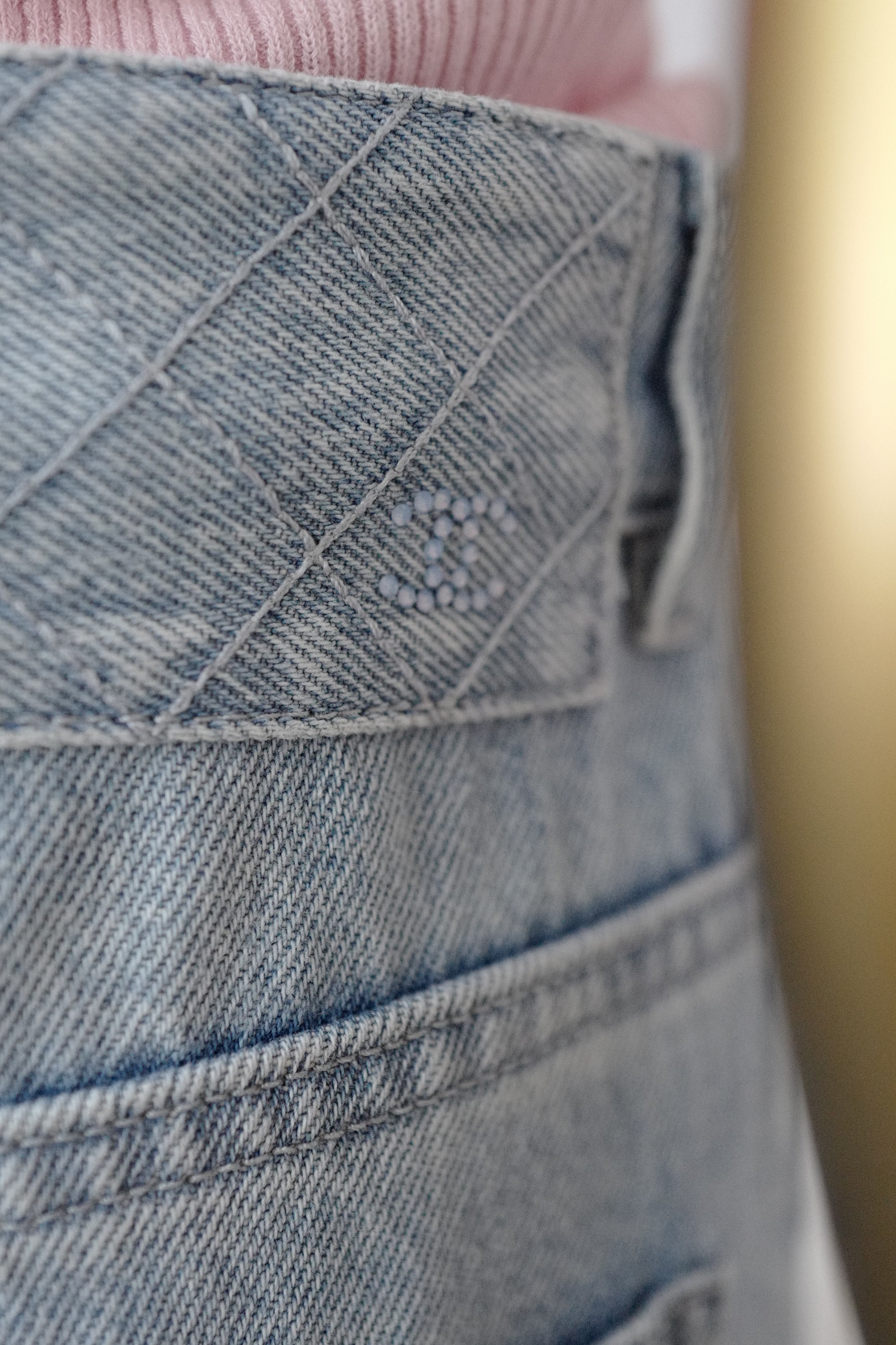 Chanel Printemps 25S CC Sequins Denim Jeans Wide Leg size 38
