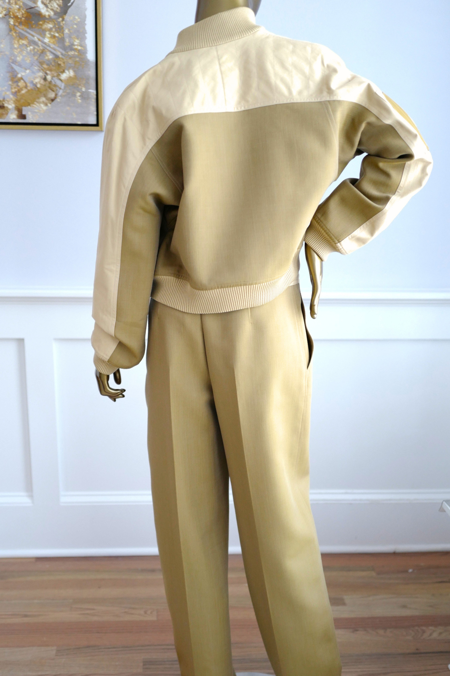 Brand New Hermès Bomber Inspiration Jacket in Vert Muscade Size 36