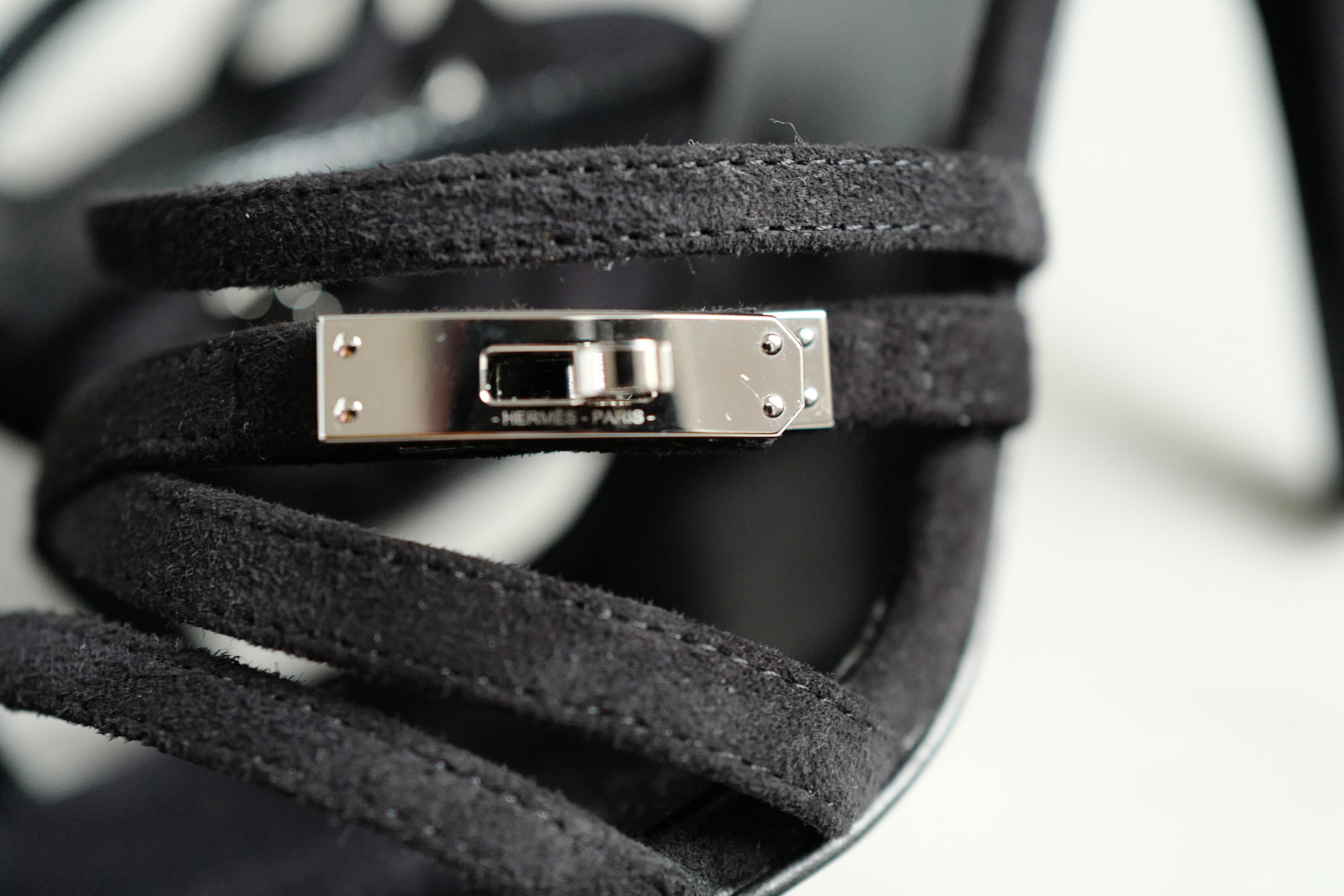 Hermès Lipstick 105 Sandal Noir Black Suede Strappy High Heels Size 37