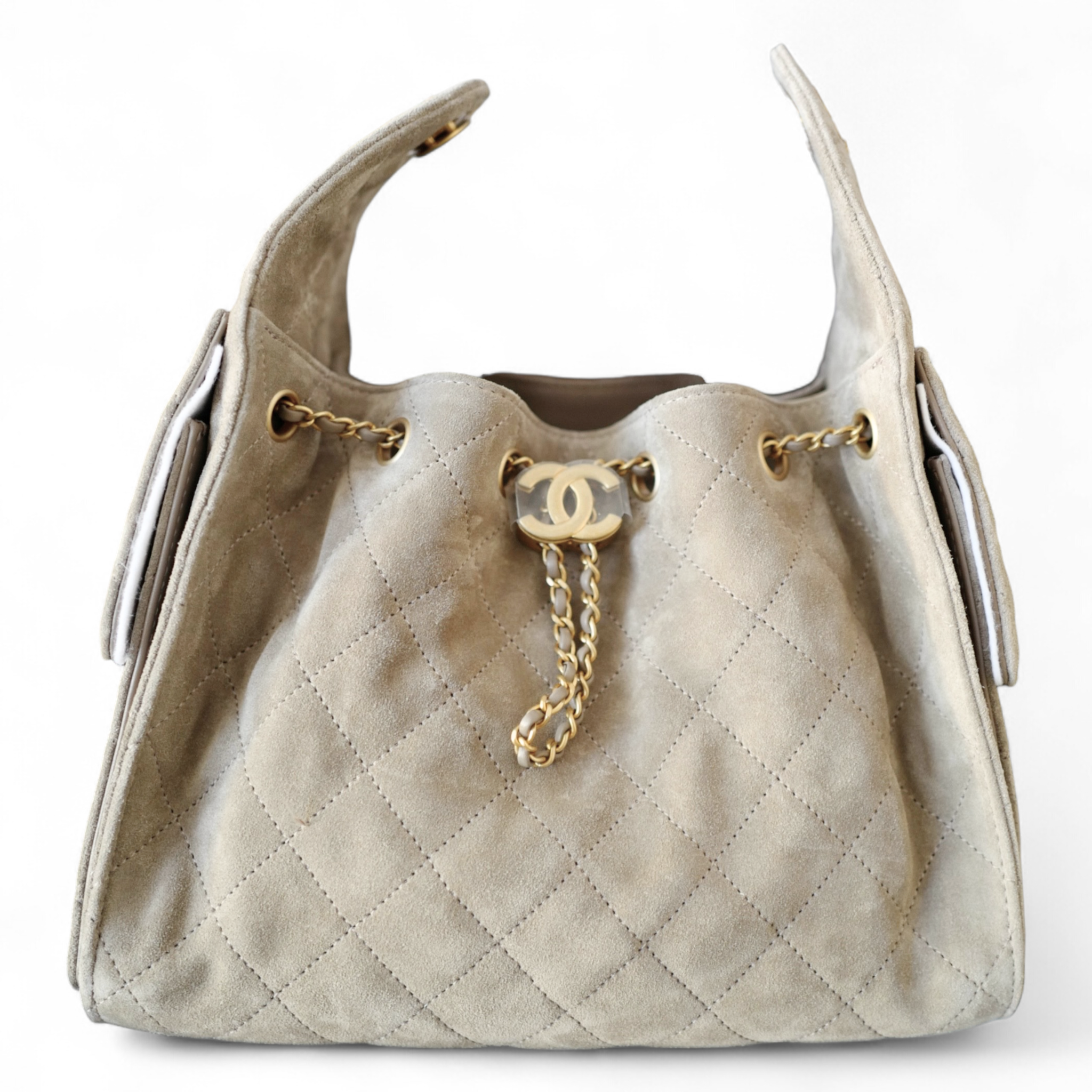CHANEL ホーボーバッグ ノベルティ BNIB Chanel 25K Small Hobo Bag grey Suede with Gold Hardware