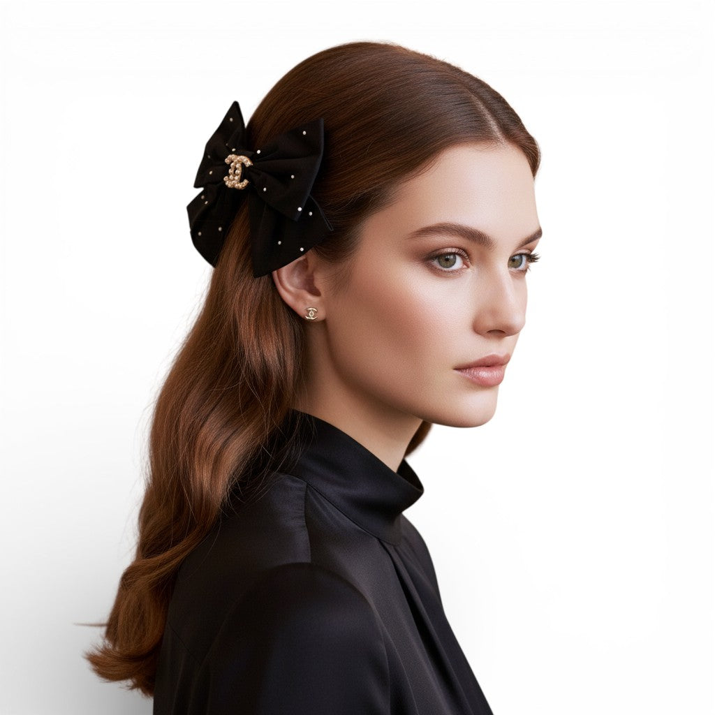 NEW Chanel Cruise 2025 Bow Barrette in Black & White CC With Pearls Large Size