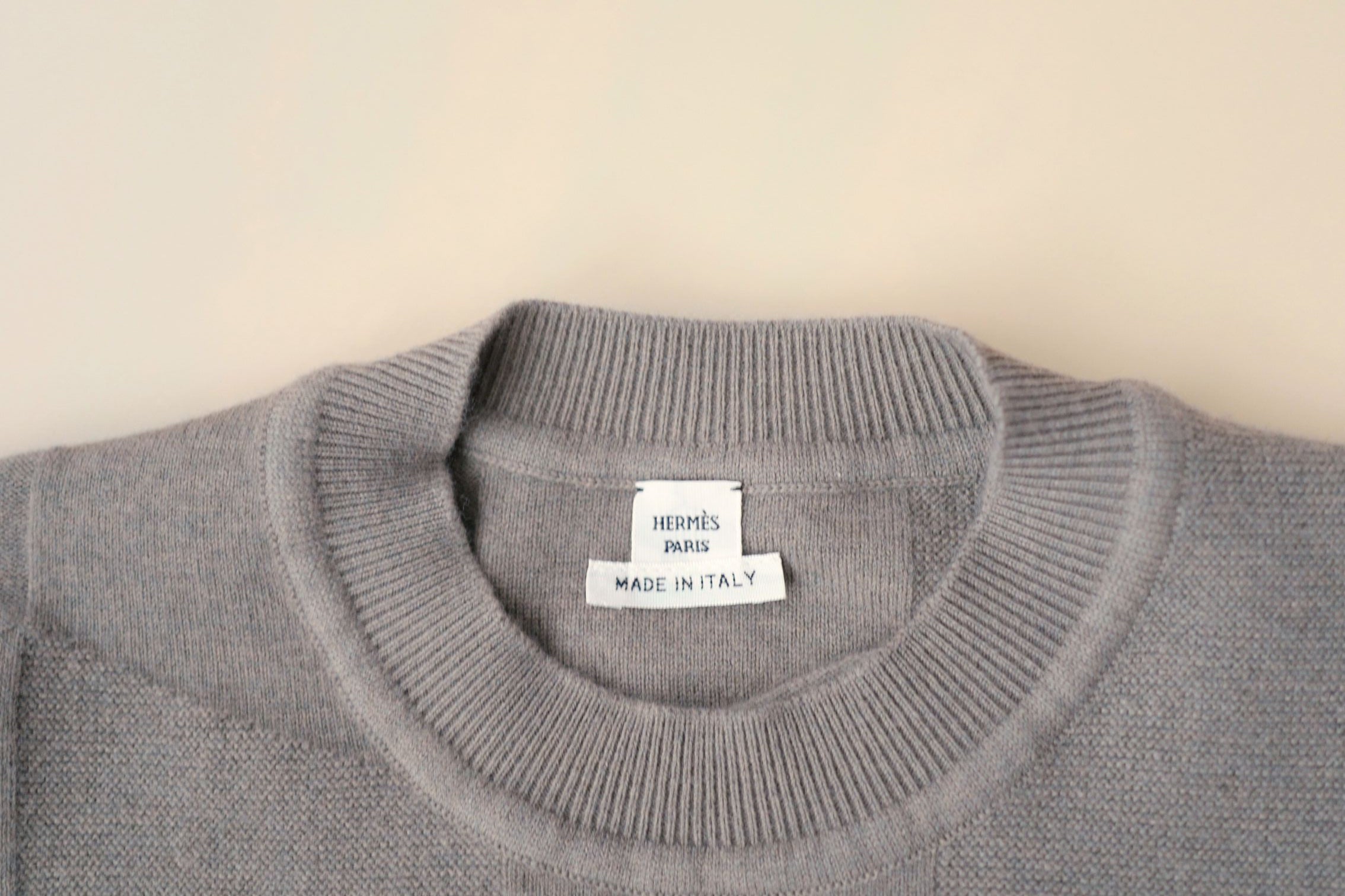 Hermès H Voyage Short Sleeve Sweater Étoupe Virgin Wool Size 34