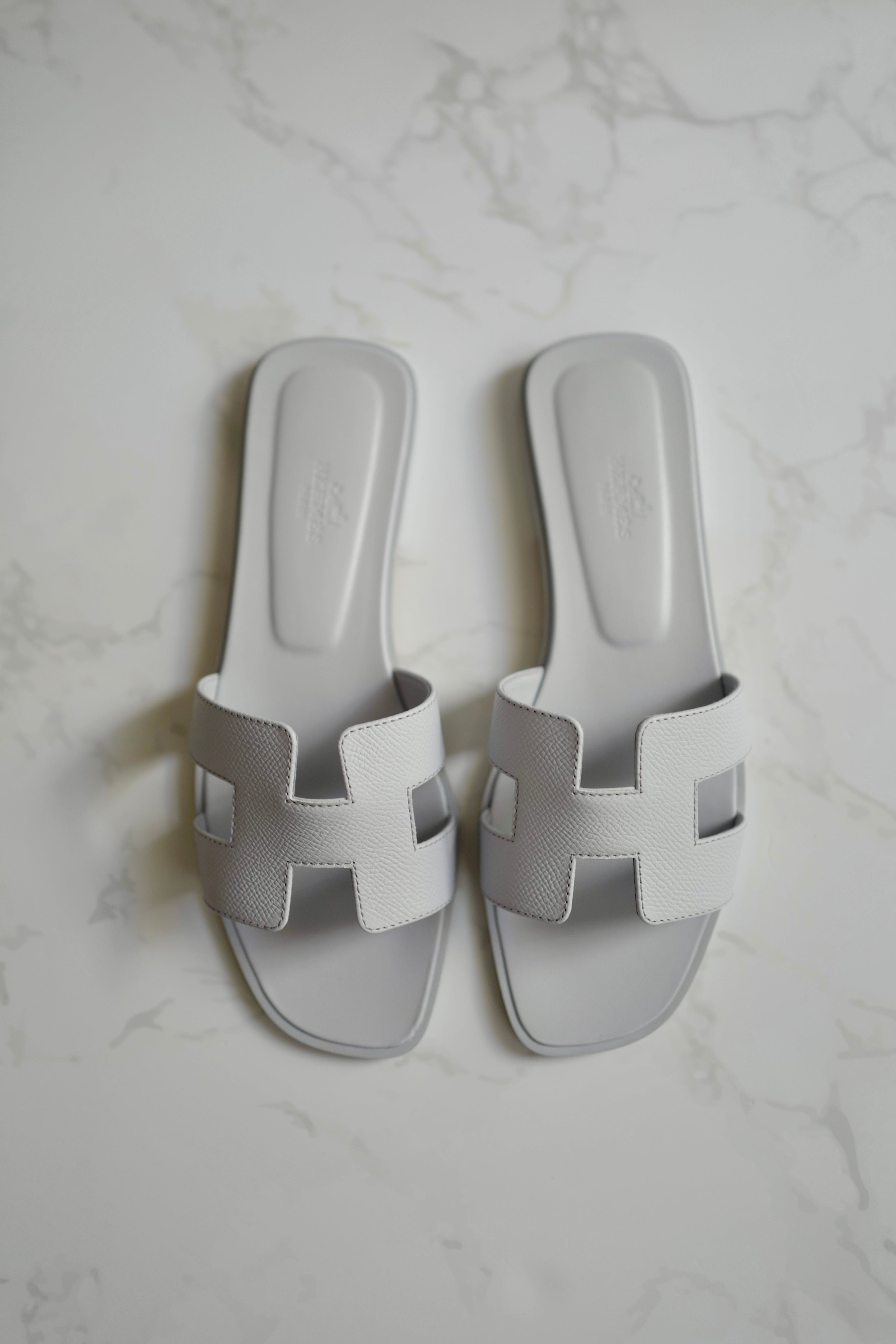 Brand New Hermès Oran Sandals in Blue Glacier Epsom Leather Size 38