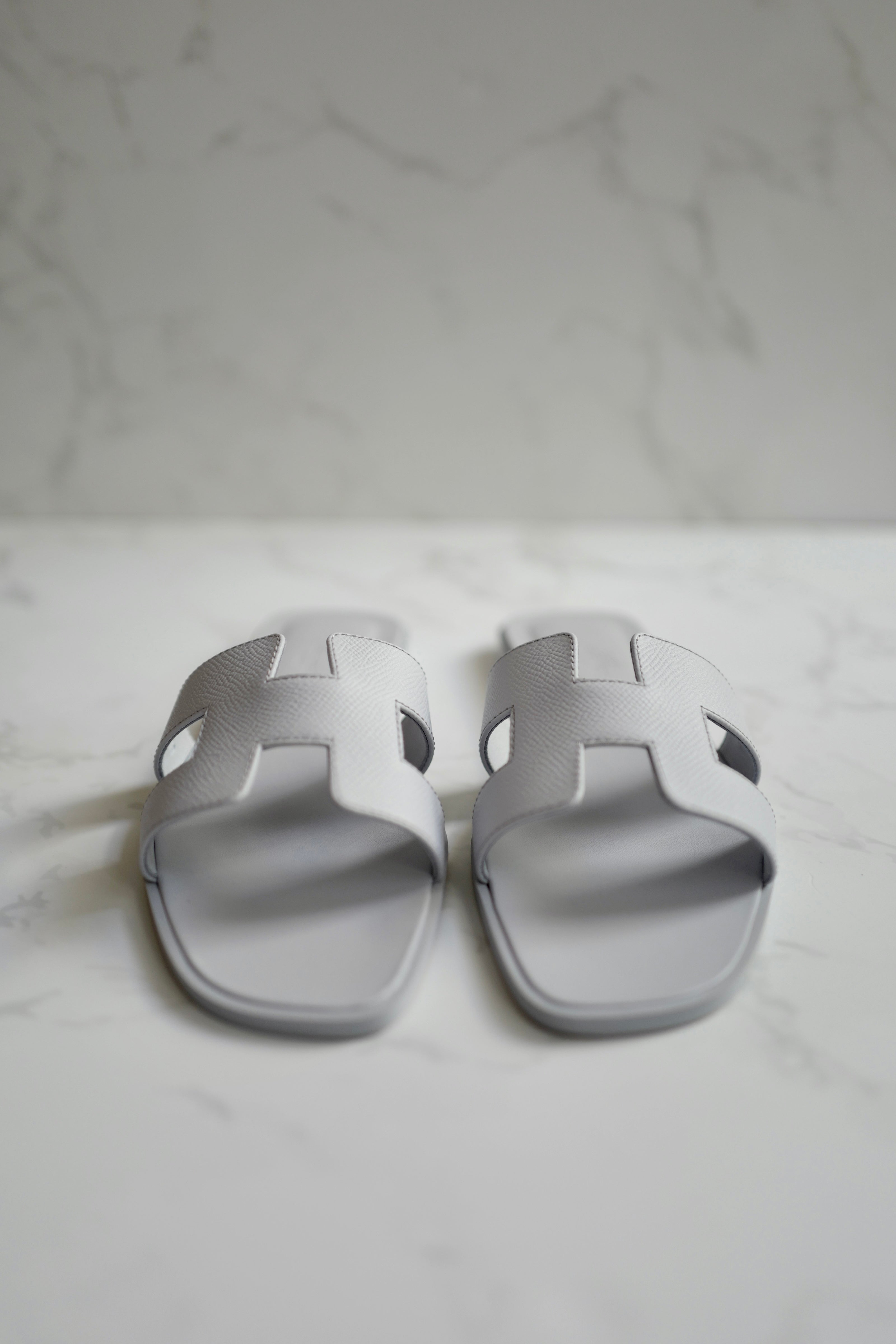 Brand New Hermès Oran Sandals in Blue Glacier Epsom Leather Size 38