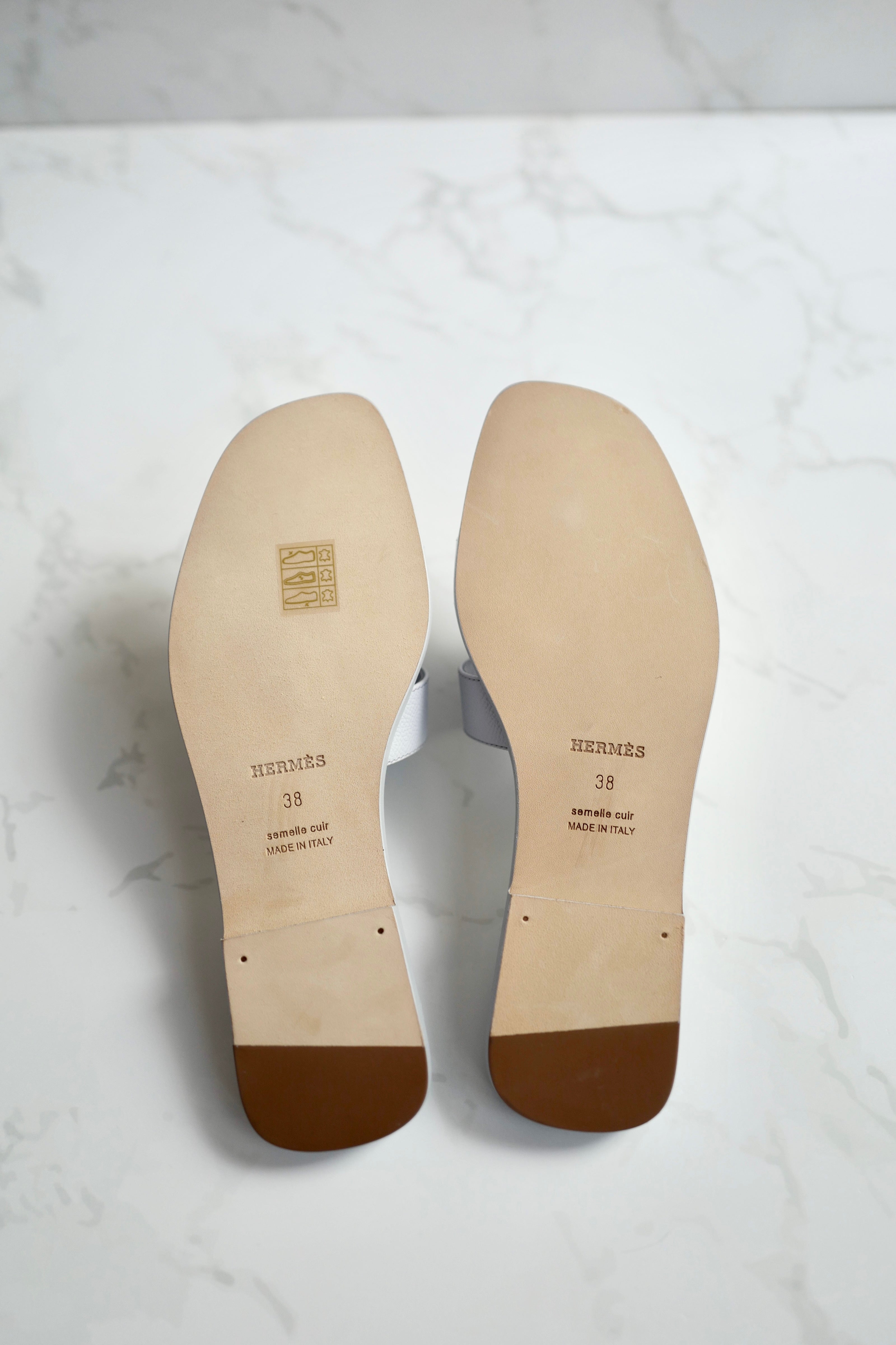 Brand New Hermès Oran Sandals in Blue Glacier Epsom Leather Size 38