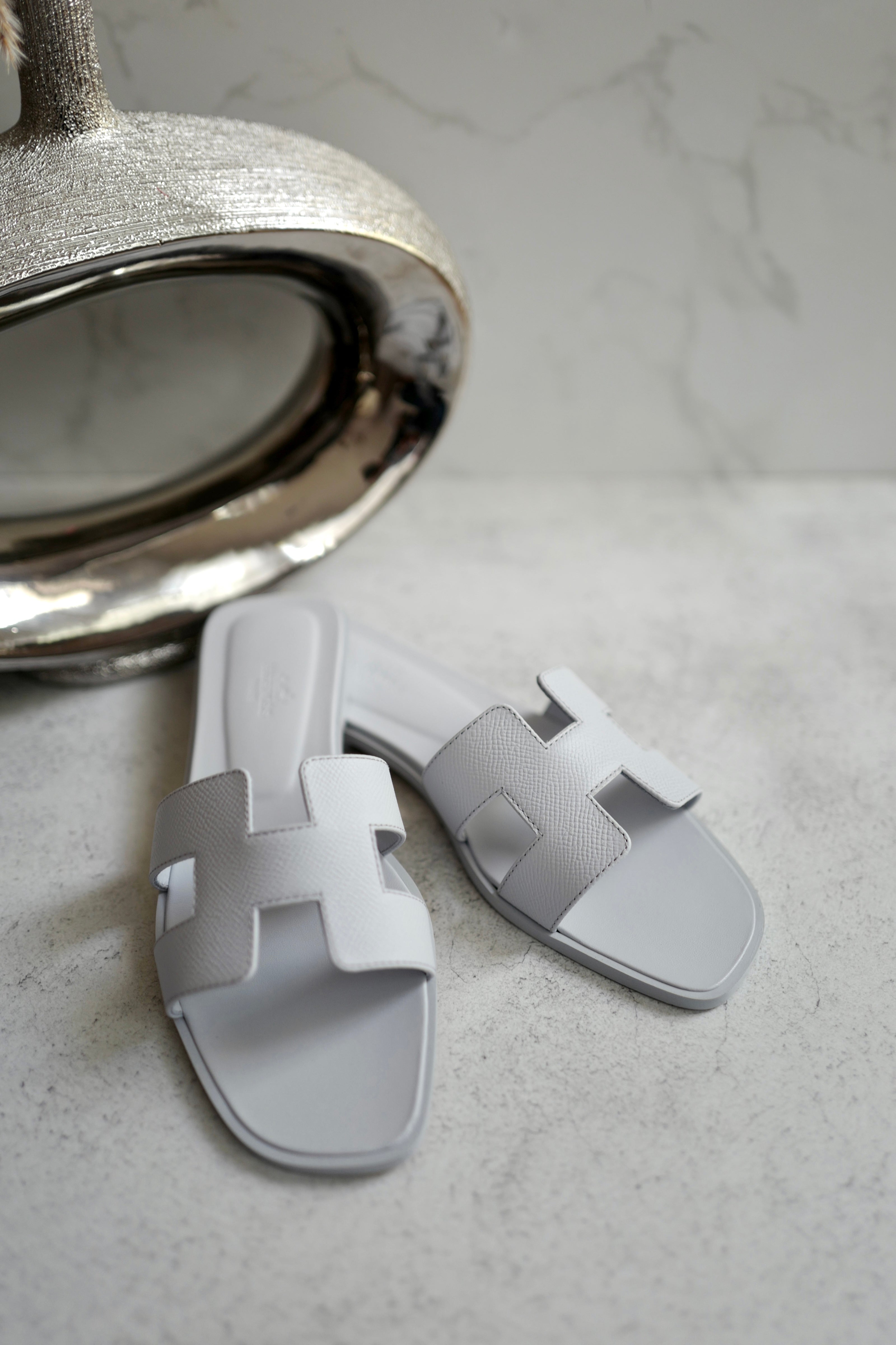 Brand New Hermès Oran Sandals in Blue Glacier Epsom Leather Size 38