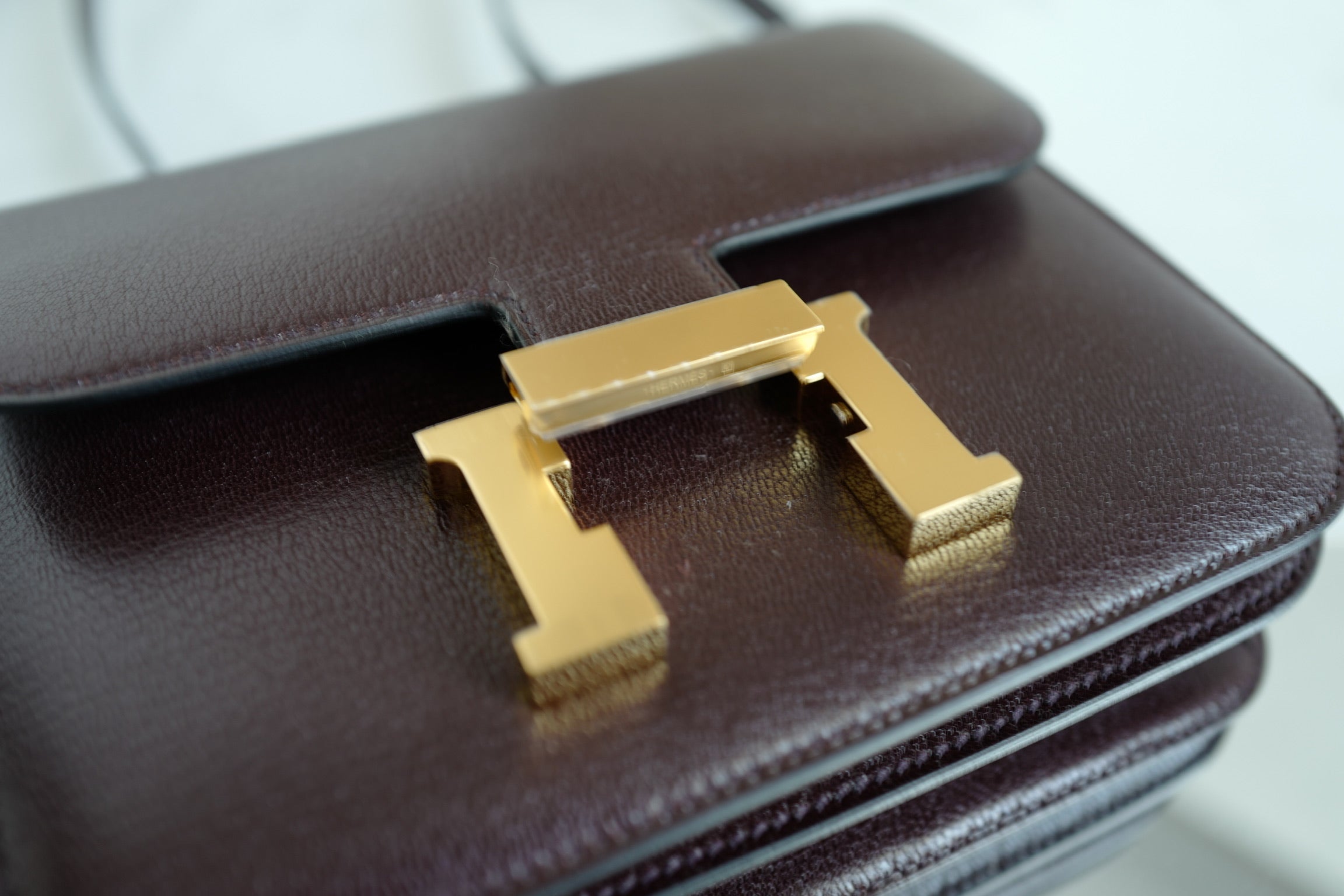 BNIB Hermes Mini Constance 18 Rouge Sellier Chevre leather with gold HW W 2025