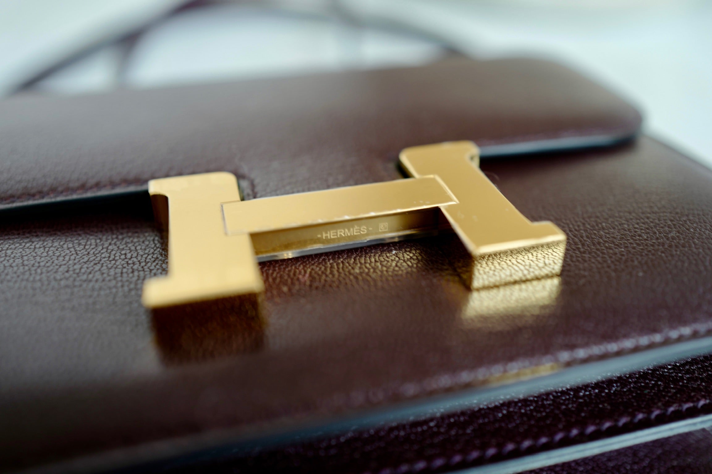 BNIB Hermes Mini Constance 18 Rouge Sellier Chevre leather with gold HW W 2025