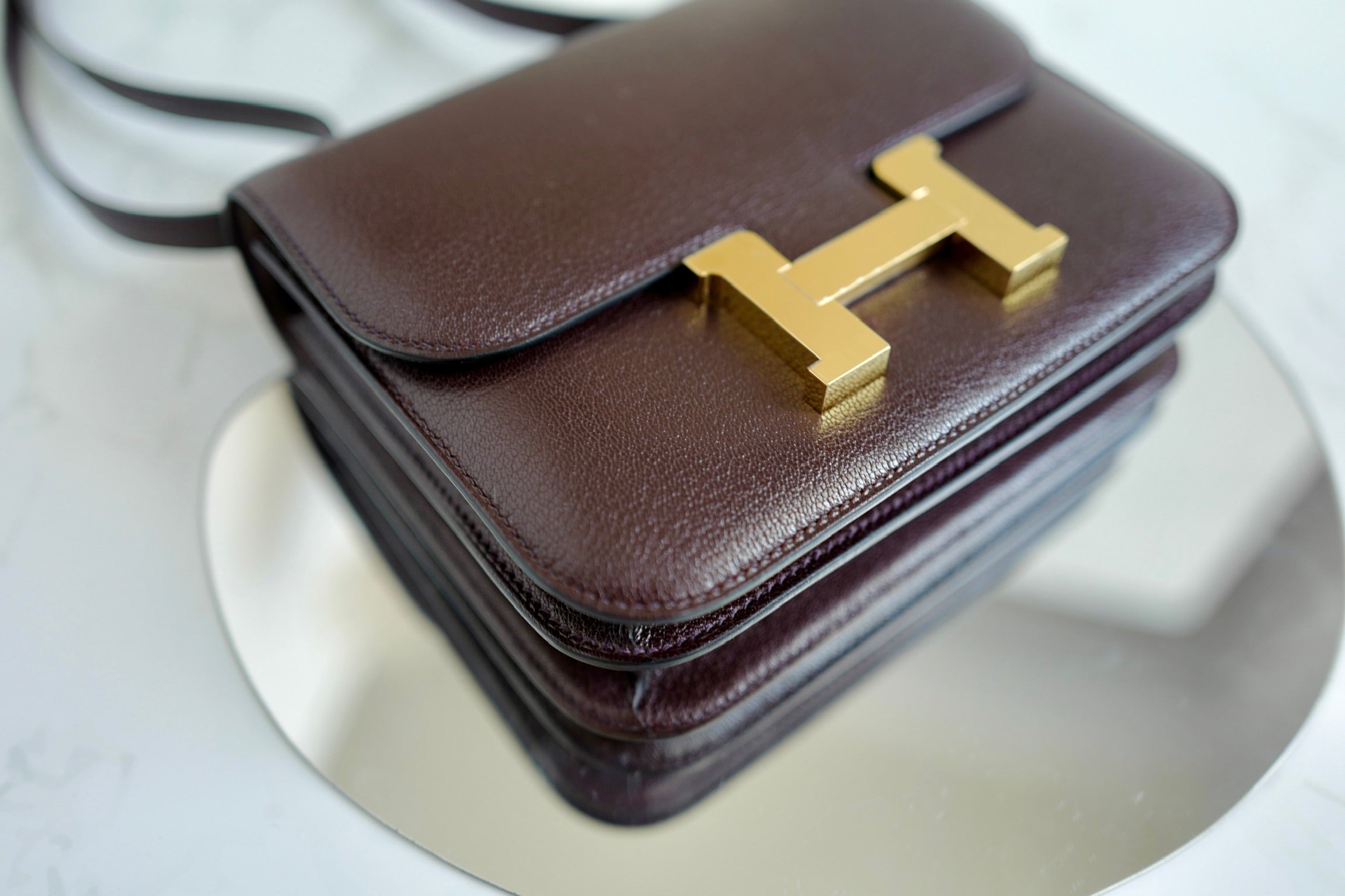 BNIB Hermes Mini Constance 18 Rouge Sellier Chevre leather with gold HW W 2025