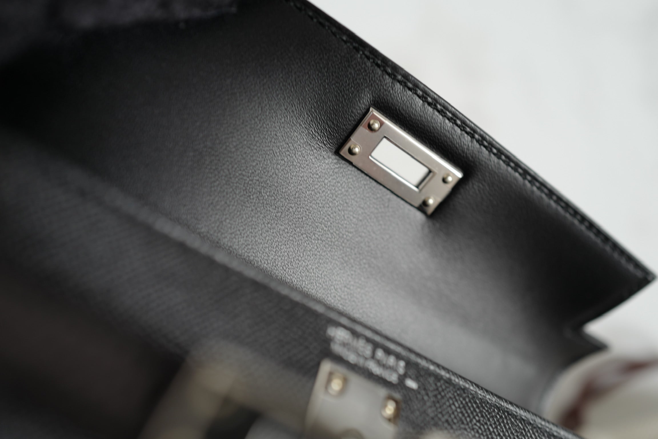 BNIB Hermes Mini Kelly Touch Noir Black Shiny Lizard Palladium HW W 2025