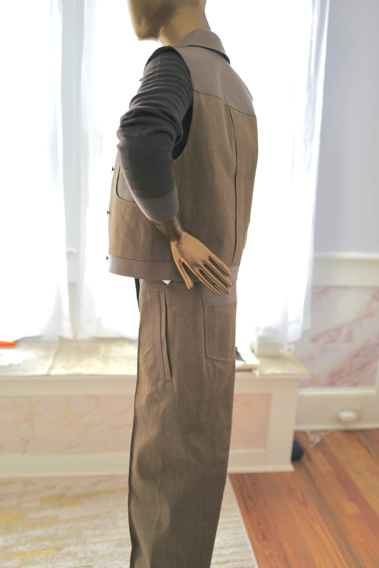 NEW Hermès SS25 Sleeveless Jacket with Leather Details - Size 38 $7K Retail