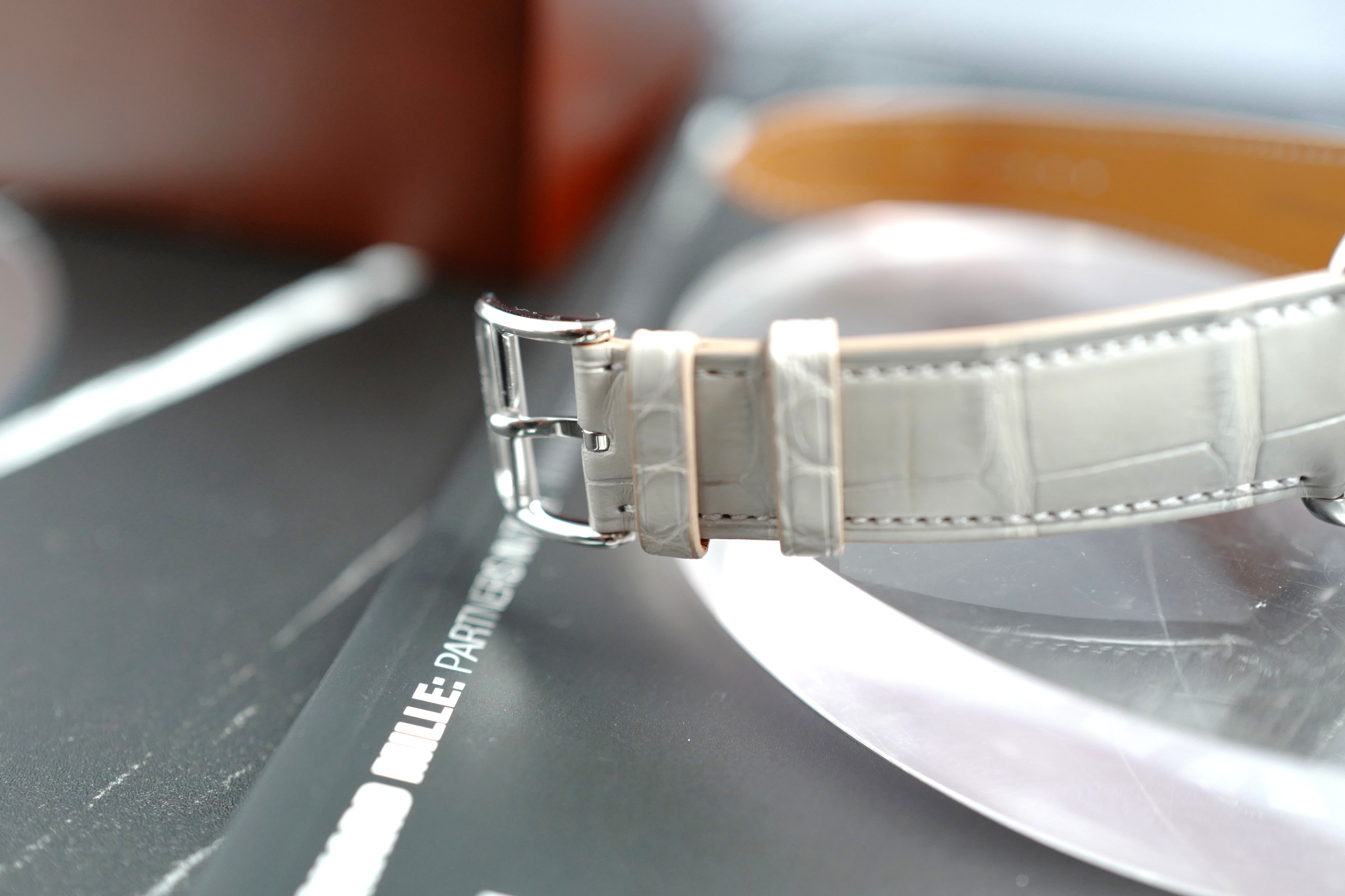 BNIB Hermès Arceau Le Temps Voyageur 38mm Gris Perle Diamonds $38K