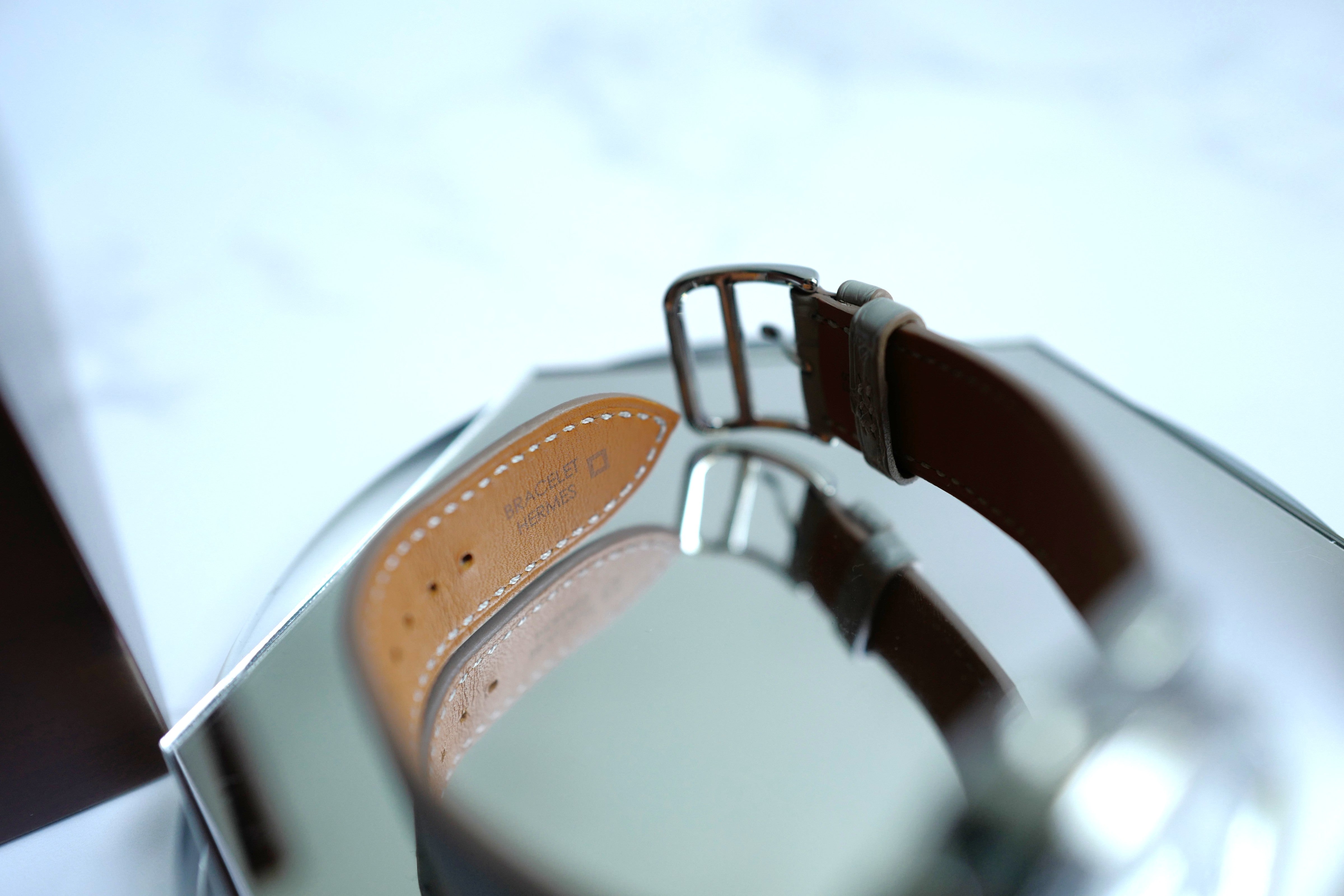 BNIB Hermès Arceau Le Temps Voyageur 38mm Gris Perle Diamonds $38K