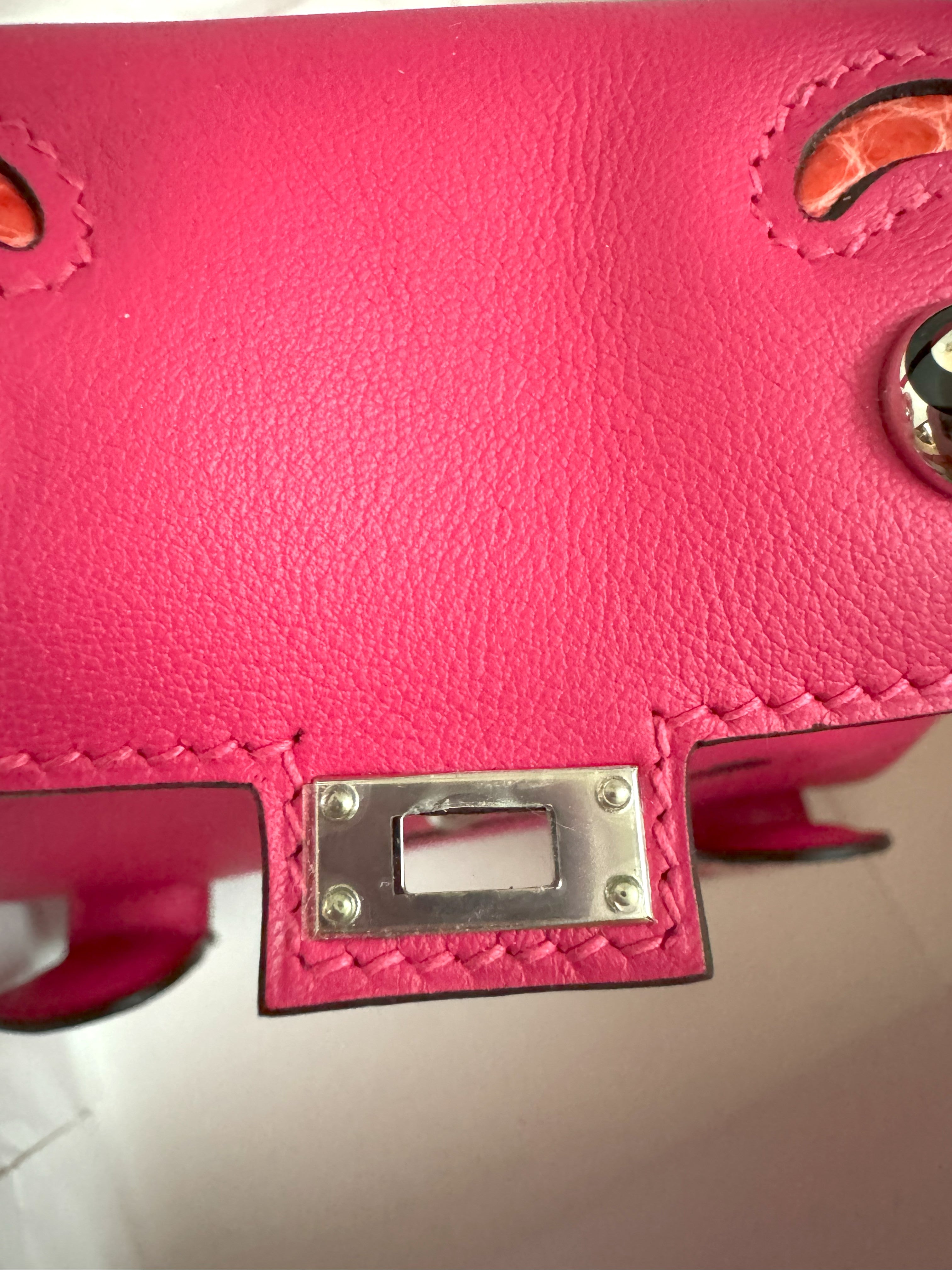 BNIB Hermès Kelly Dolle "Quelle Idole" – Rose Mexico Touch Rouge De Coeur 2025