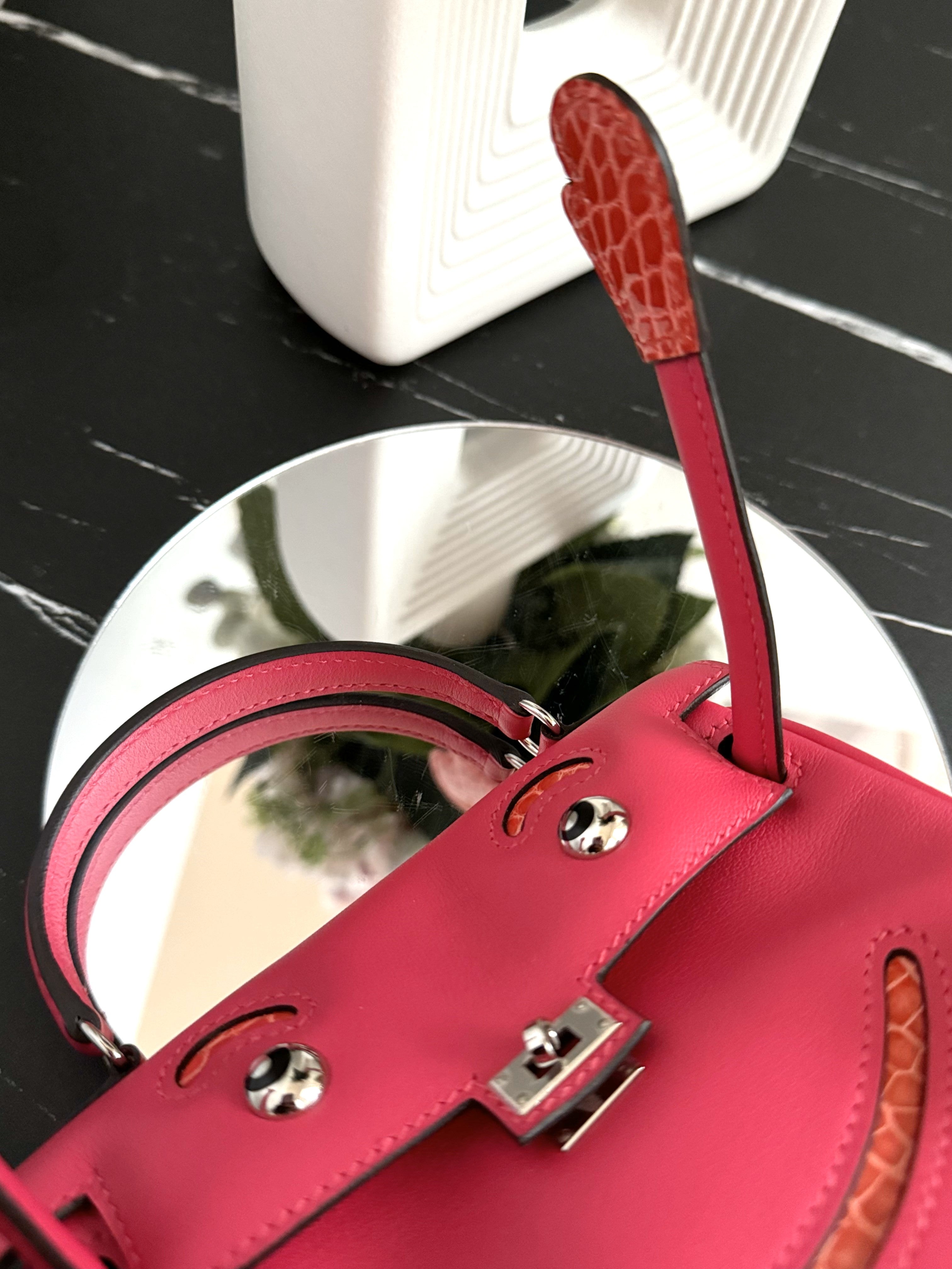 BNIB Hermès Kelly Dolle "Quelle Idole" – Rose Mexico Touch Rouge De Coeur 2025