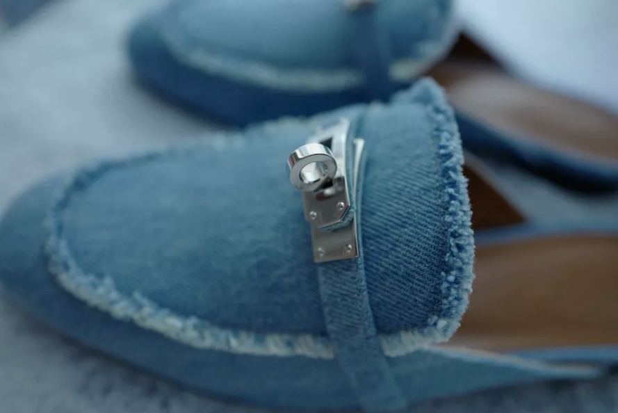 BNIB Hermes Women's Oz Mule Canvas in Denim Blue Clair with Palladium Size 38