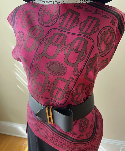 NEW Hermes Top Asymmetrical Sur Twill Silk In Rose Size 34 Over $3K Retail