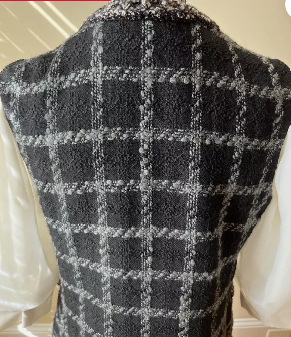 Chanel Vest Tweed De Laine New Fall-Winter 2022/23 Collection Size 36
