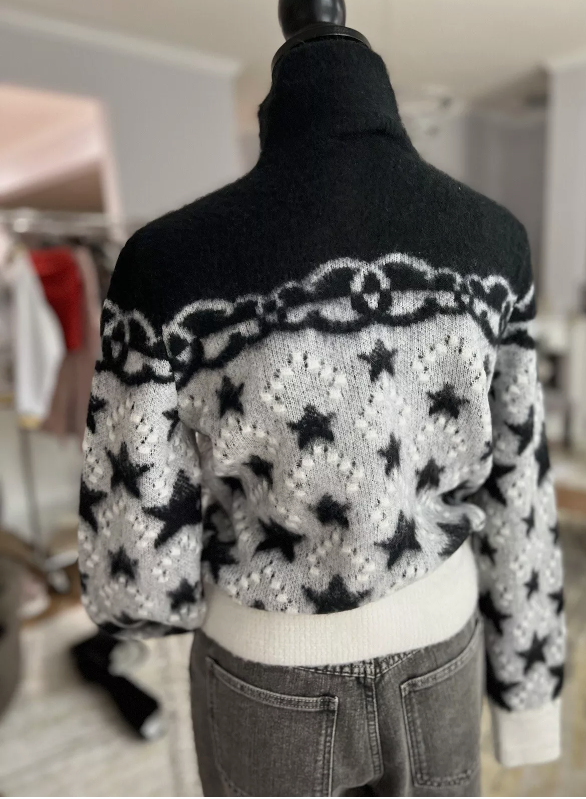 NEW Chanel Coco Neige 23N Sweater Pullover Black/White/Grey Size 38