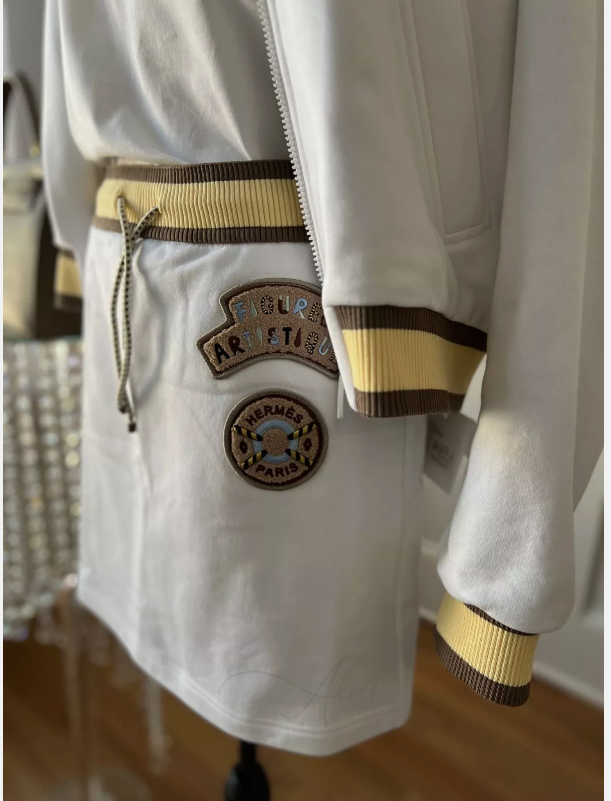 BNIB Hermes Mini Skirt Figure Artistique Embroidered Patch Blanc/white Size 36