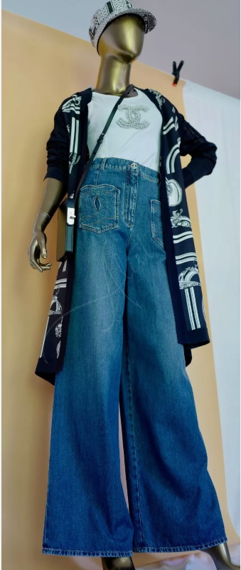 Chanel denim Jeans Pants CC Heart 24P Wide Leg SOLD OUT Size 36 BNIB