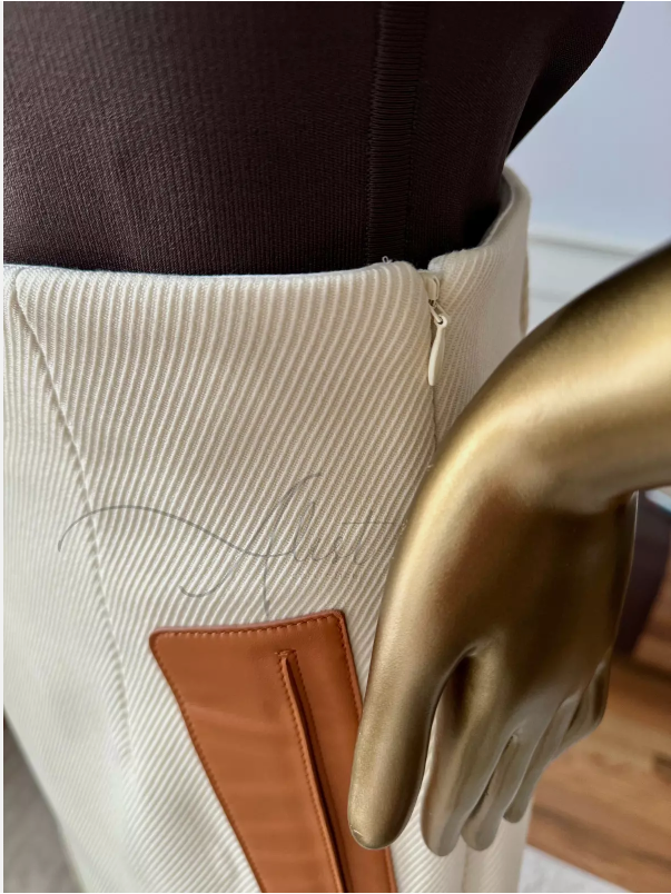 NEW Hermes High Waisted Pencil Skirt Haute Cavalry sz 38 Blanc Natural SOLD OUT