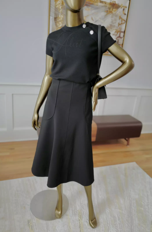 BNIB Hermes Short-Sleeve Cashmere Sweater With h Logo Button in Noir Black 36