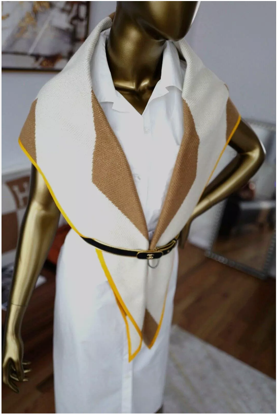 NEW Hermes Losange Cashmere De Coupe Ivoire/Caramel Reversible Shawl