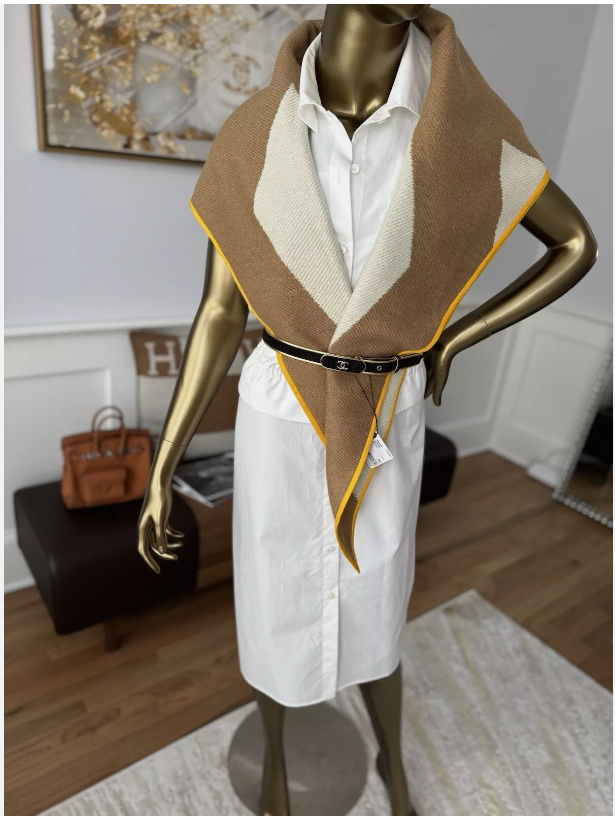 NEW Hermes Losange Cashmere De Coupe Ivoire/Caramel Reversible Shawl