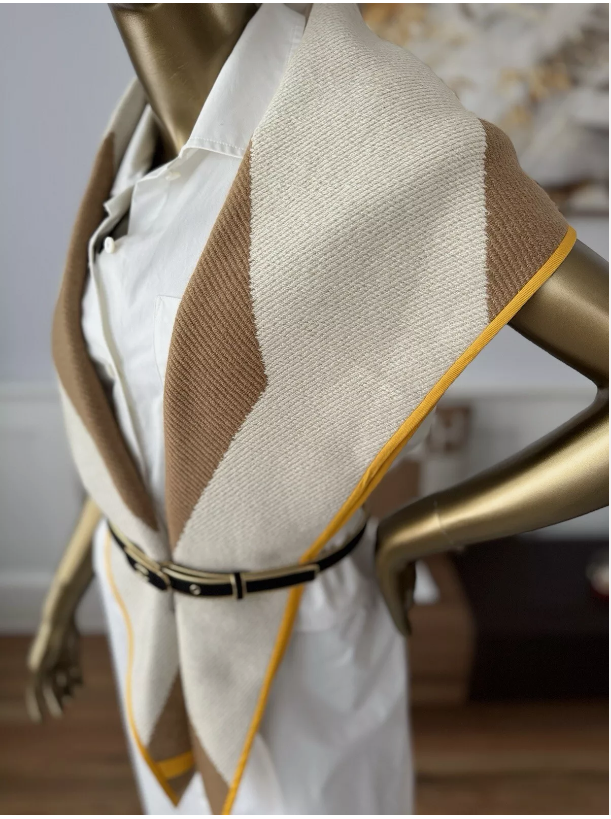 NEW Hermes Losange Cashmere De Coupe Ivoire/Caramel Reversible Shawl
