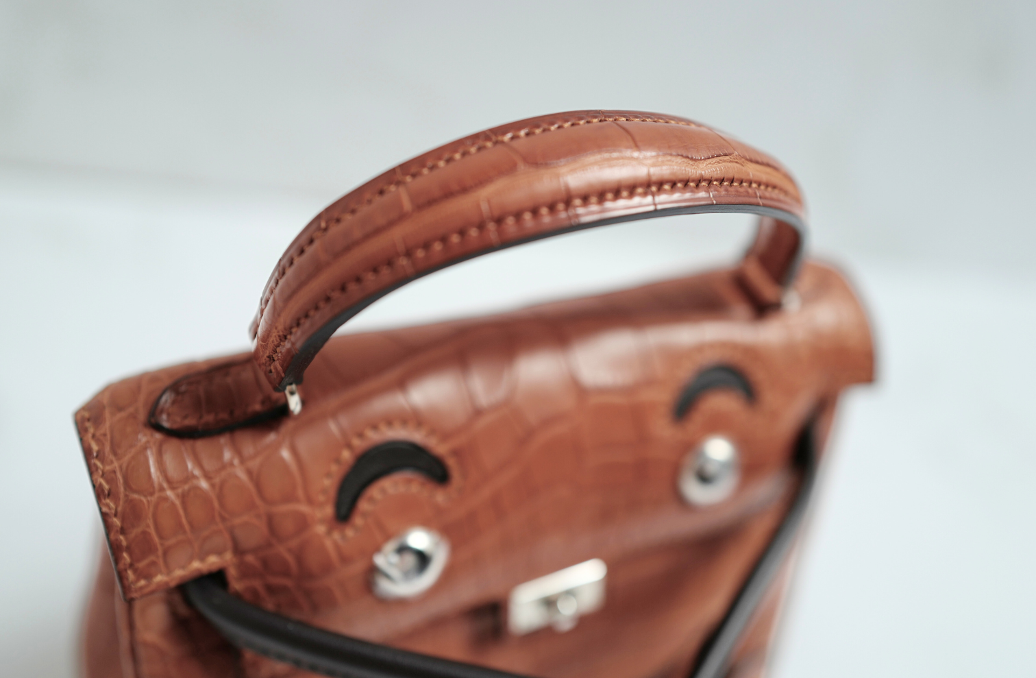 BNIB Hermès Kelly dole Gold Matte Crocodile Leather Handbag with Palladium Hardware