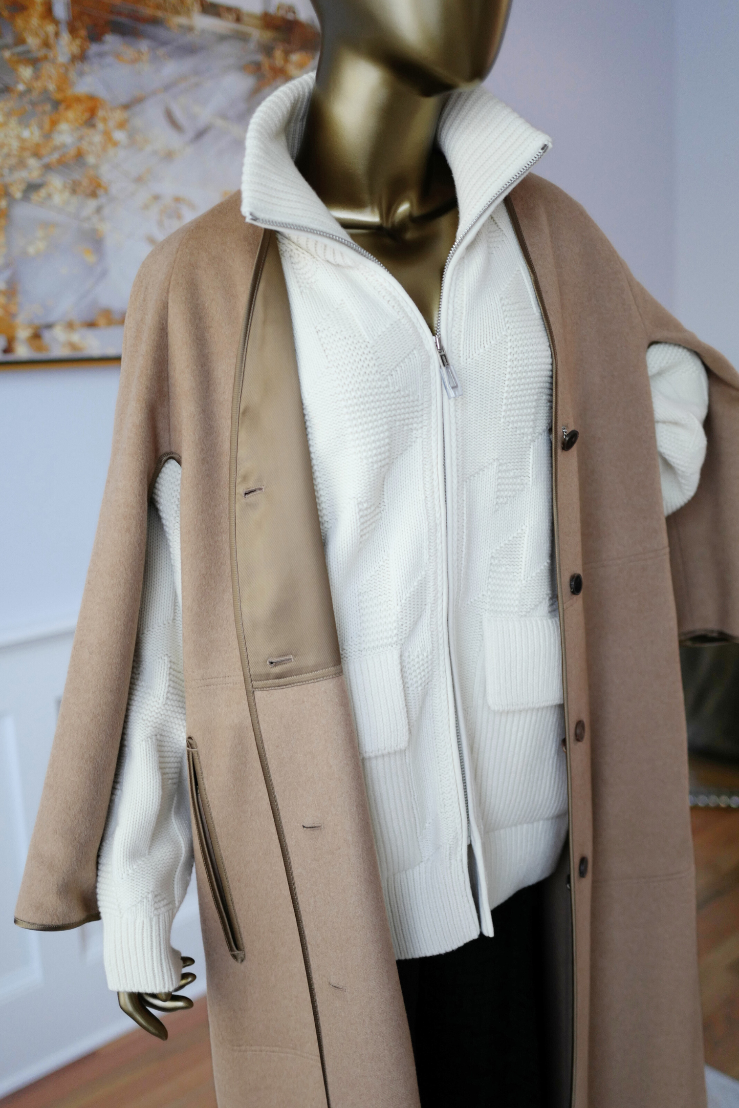 Hermès Women’s Overcoat Size 34 Beige Camel Hair Coat