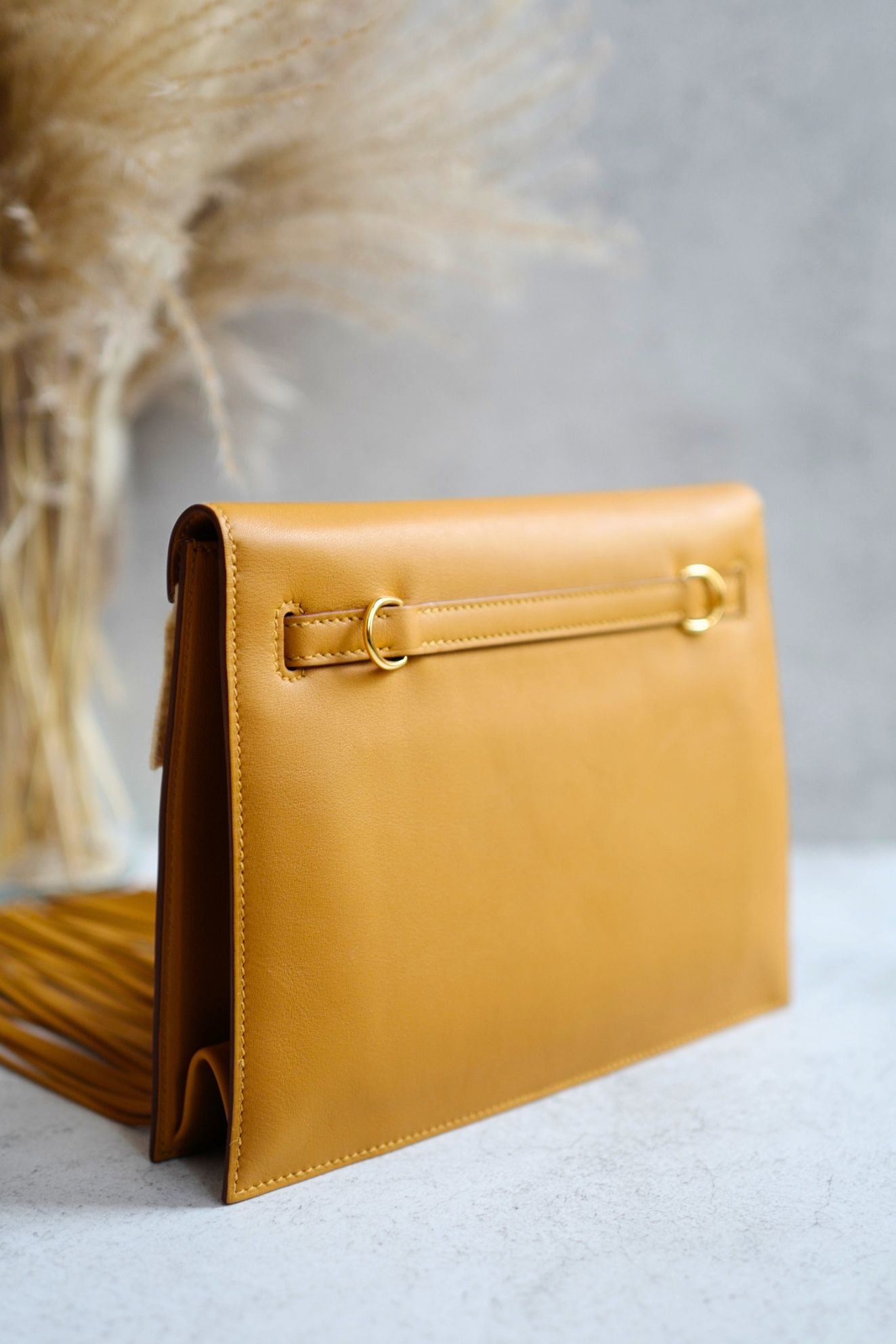 Hermès Kelly Danse Anate Sesame Swift Leather GHW B Stamp 2023
