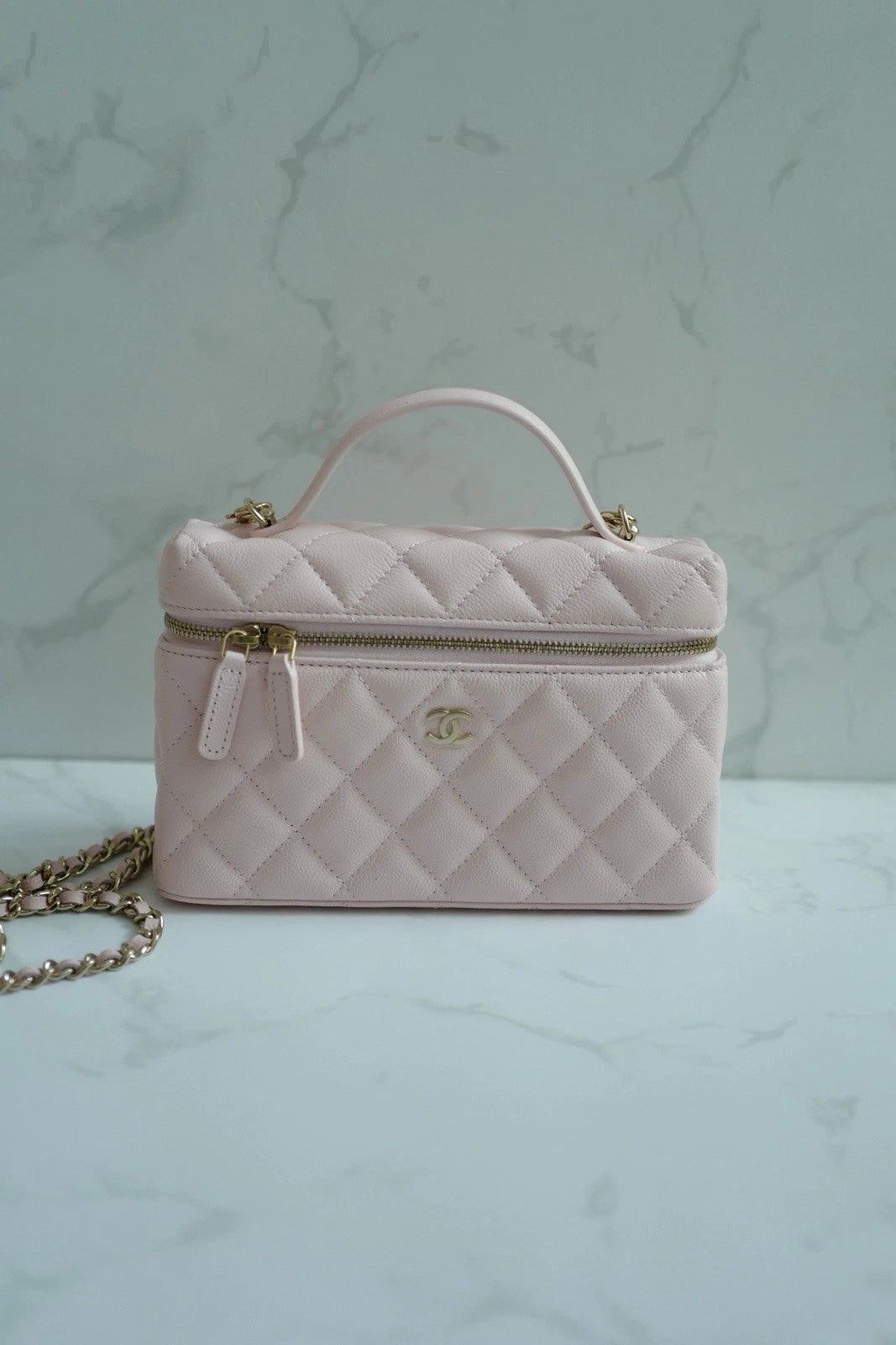 BNIB Chanel 25C Vanity Bag with Chain In Pink Grained Calfskin Leather
