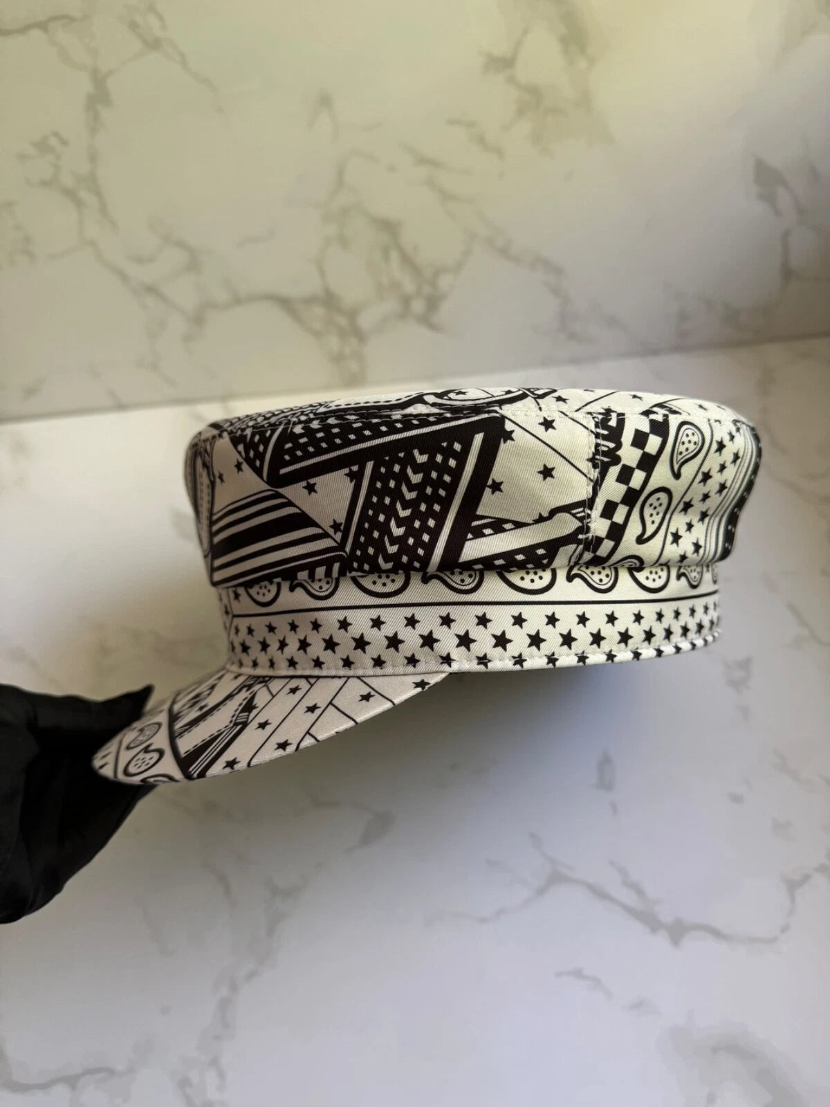 NEW Hermes Women's Deauville Cap Zigzag Printed Silk in Noir 57