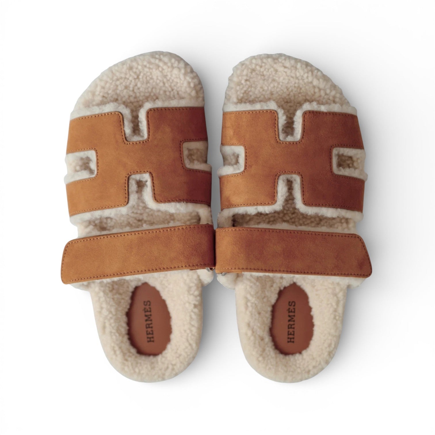 Hermès Chypre Sandal Naturel Écru Suede Shearling Women’s Size 38 – Adjustable Strap