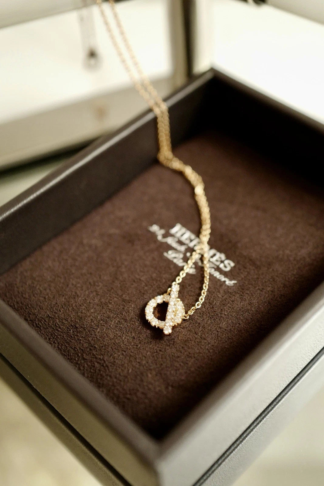 BNIB Hermes Finesse Pendant Necklace 18K Rose Gold and Diamonds NEW