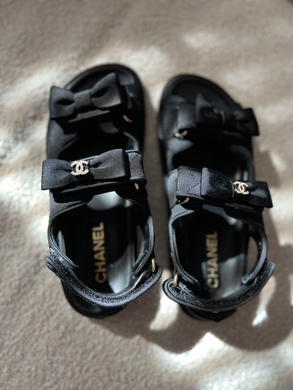 BNIB Chanel Dad Sandal CC Crystals In Black With Bows Size 38 - Limited