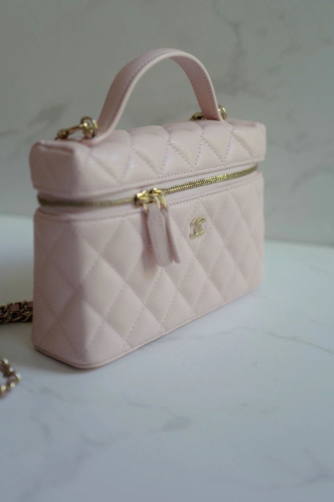 BNIB Chanel 25C Vanity Bag with Chain In Pink Grained Calfskin Leather