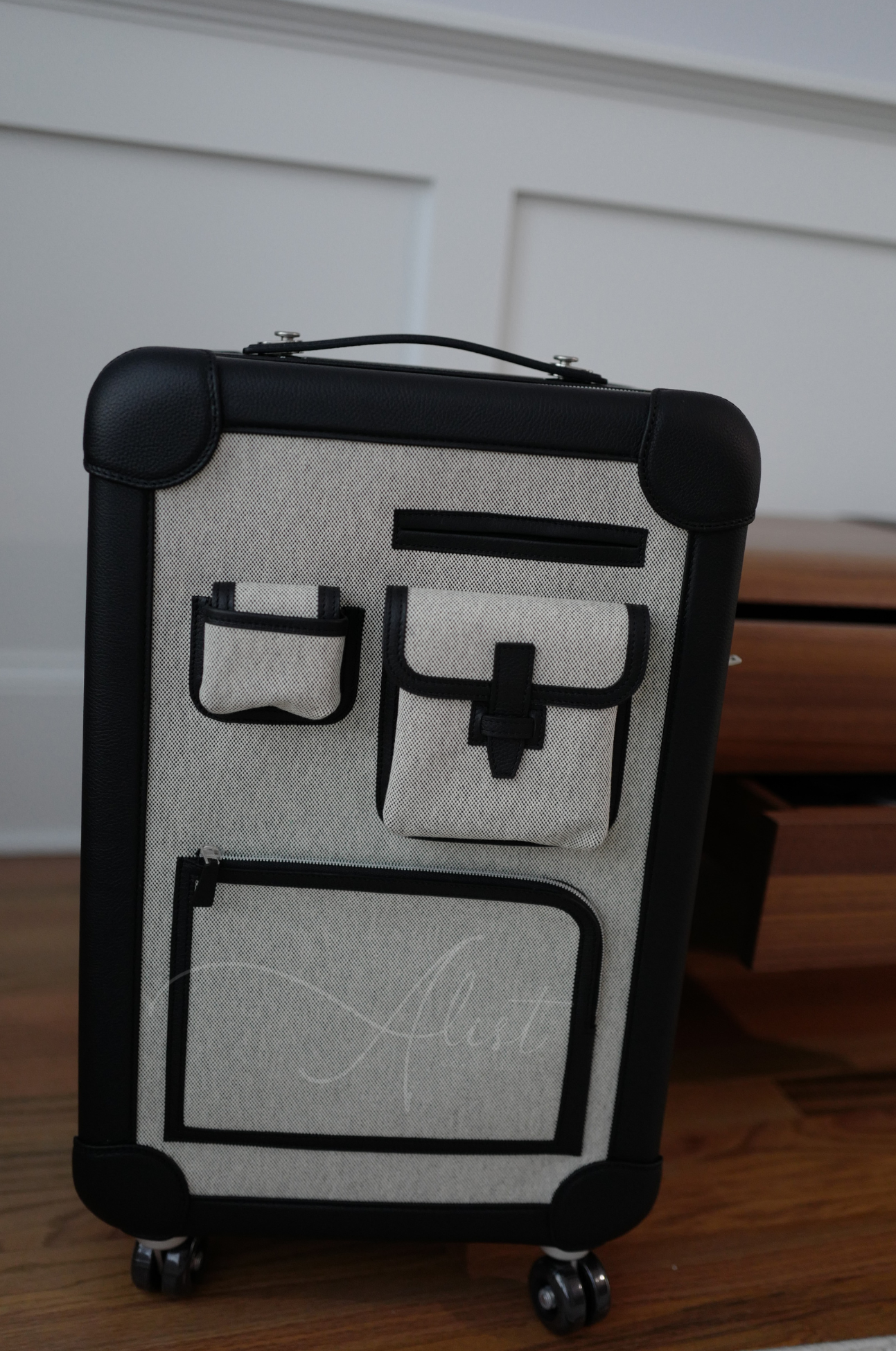 BNIB Hermes R.M.S II Cabine Suitcase Cargo H Canvas/Regate Ecru/Noir $22K