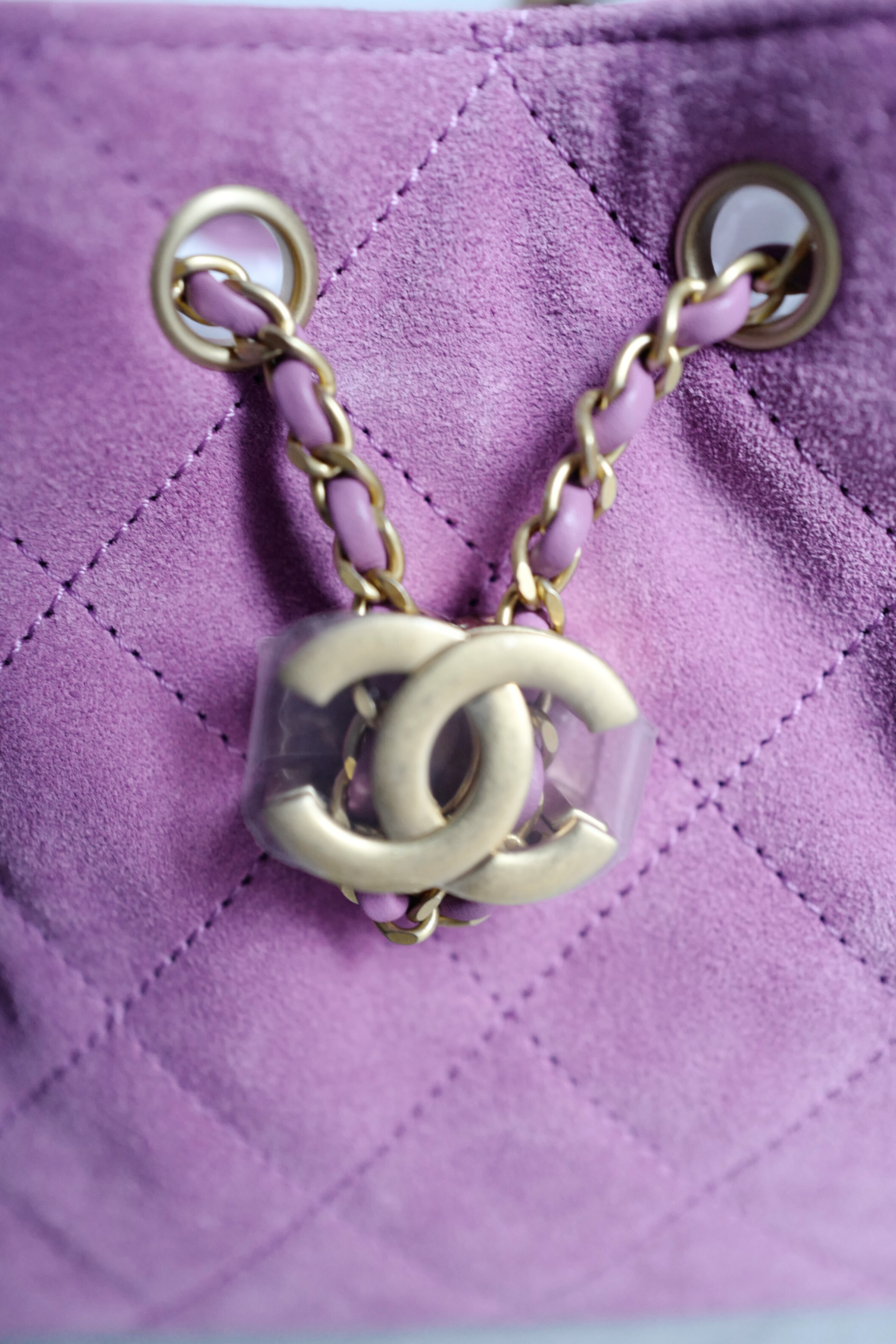 BNIB Chanel 26C Mini Hobo Shoulder Bag in Purple Suede with Gold Hardware