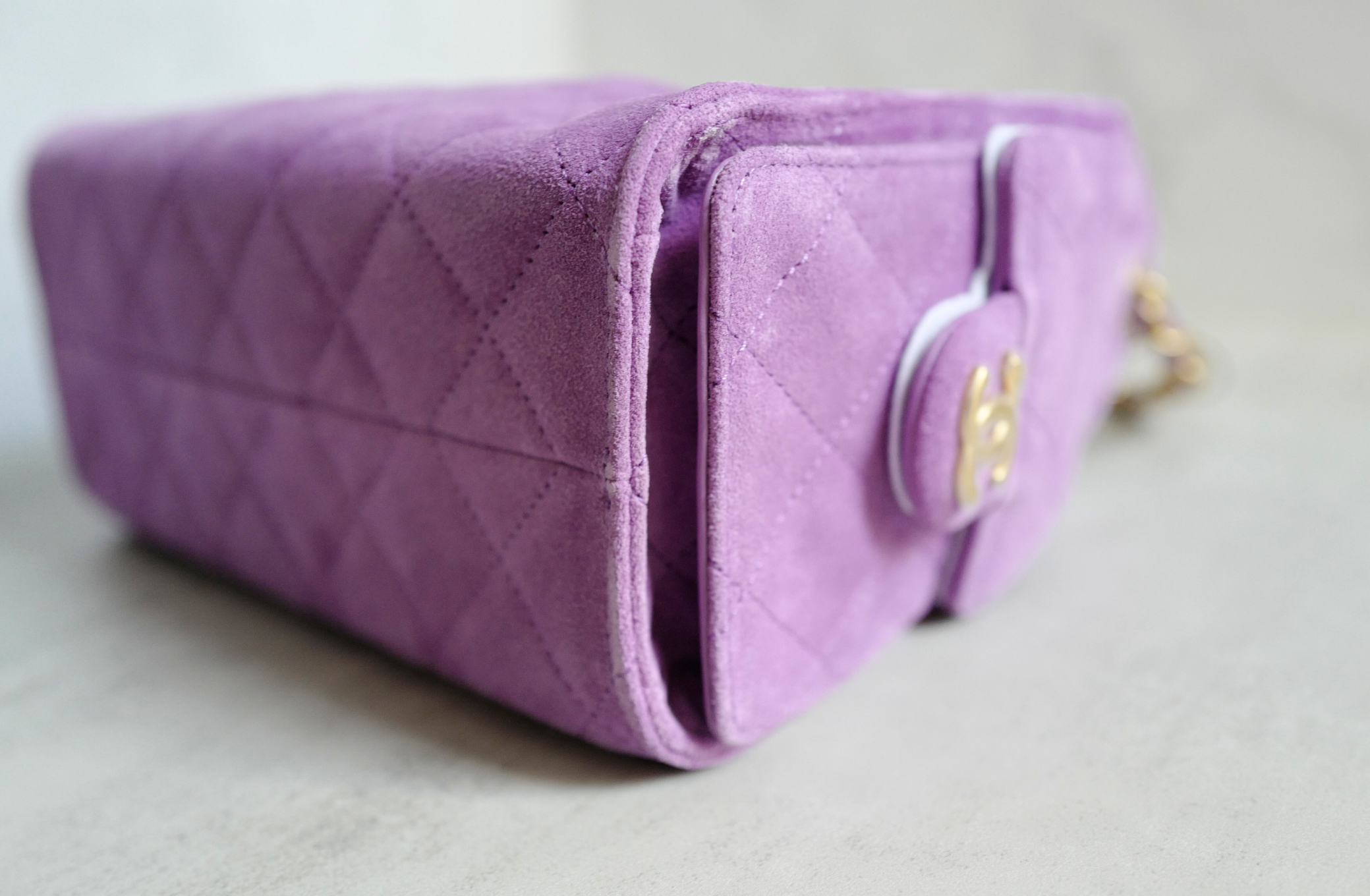 BNIB Chanel 26C Mini Hobo Shoulder Bag in Purple Suede with Gold Hardware